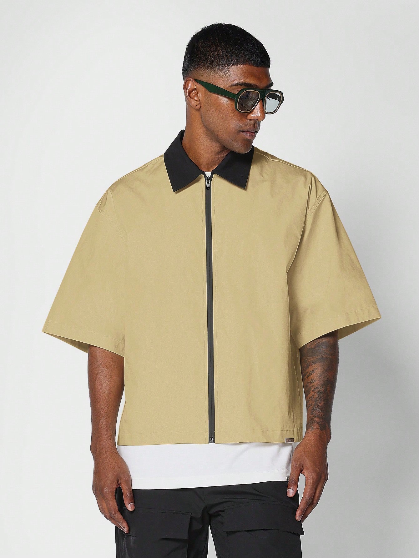 Boxy Fit Zip Through Colour Block Shirt With Back Graphic Print