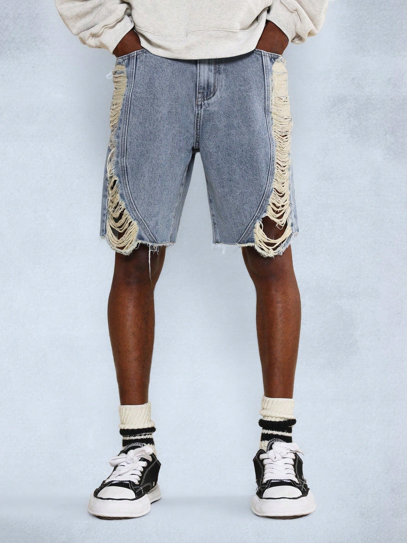 Washed Ripped Raw Edge Denim Short