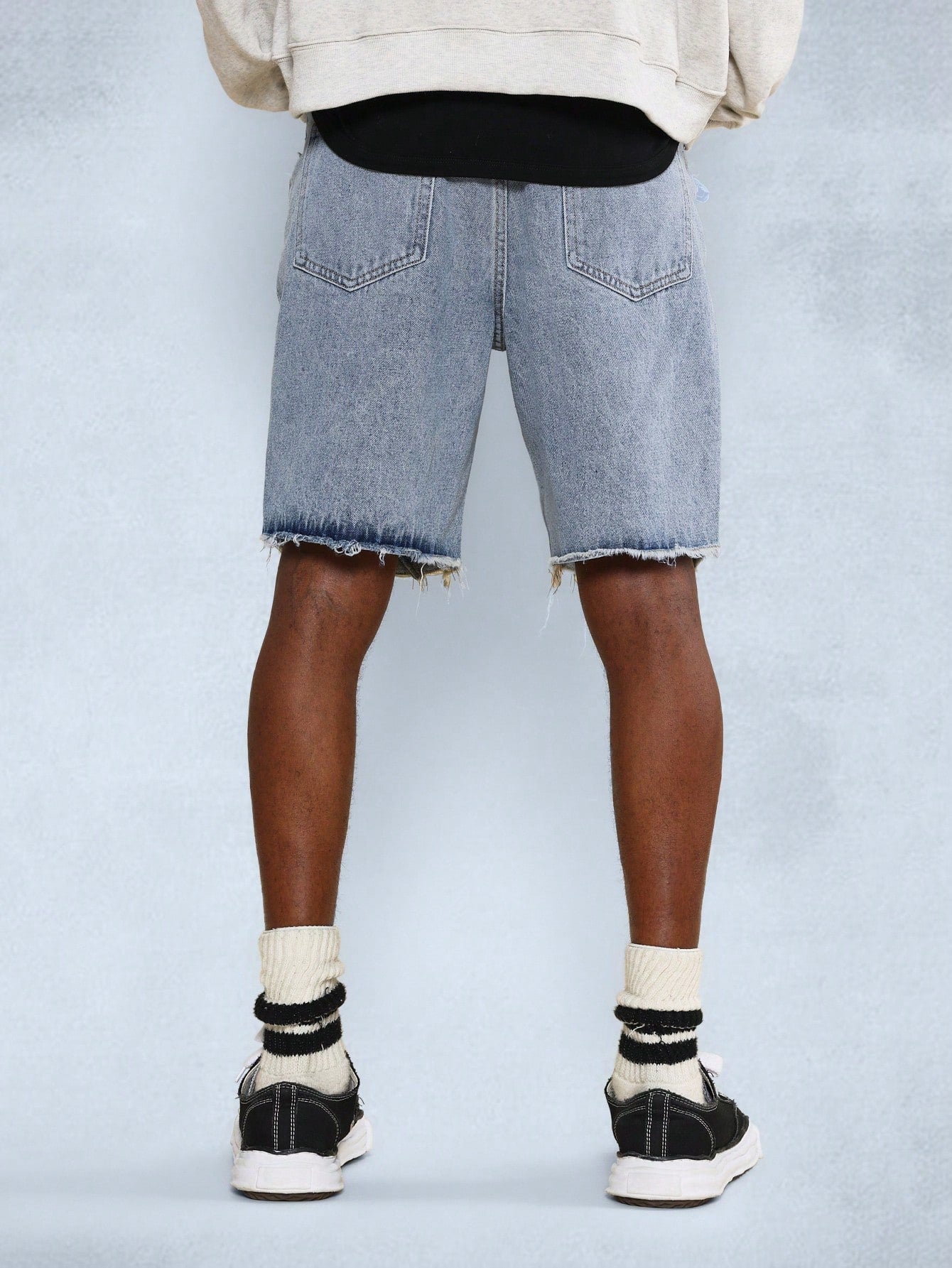 Washed Ripped Raw Edge Denim Short