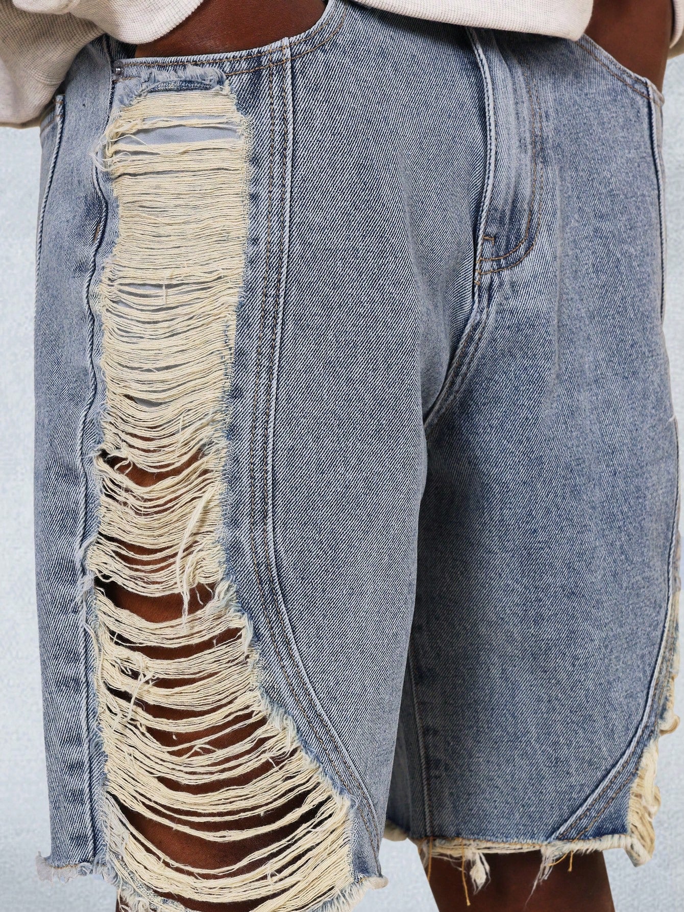 Washed Ripped Raw Edge Denim Short