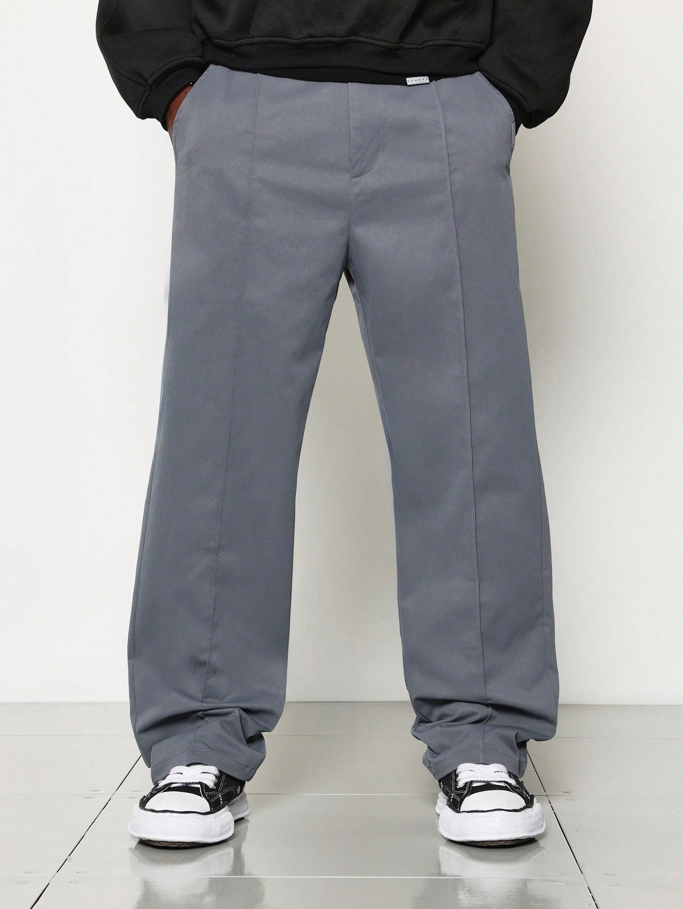 Straight Fit Pleated Pant