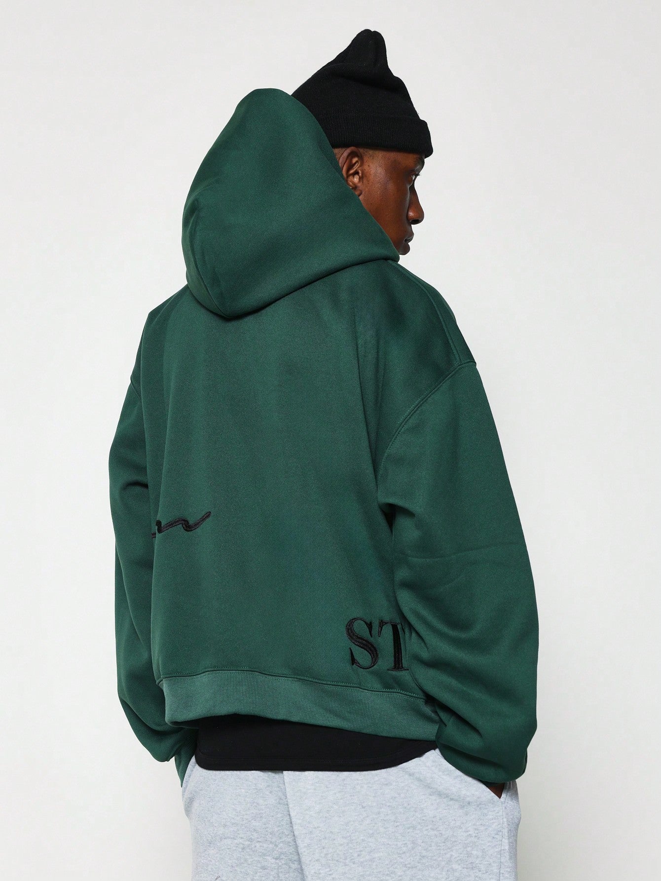 Regular Fit Overhead Hoodie With Signature Embroidery