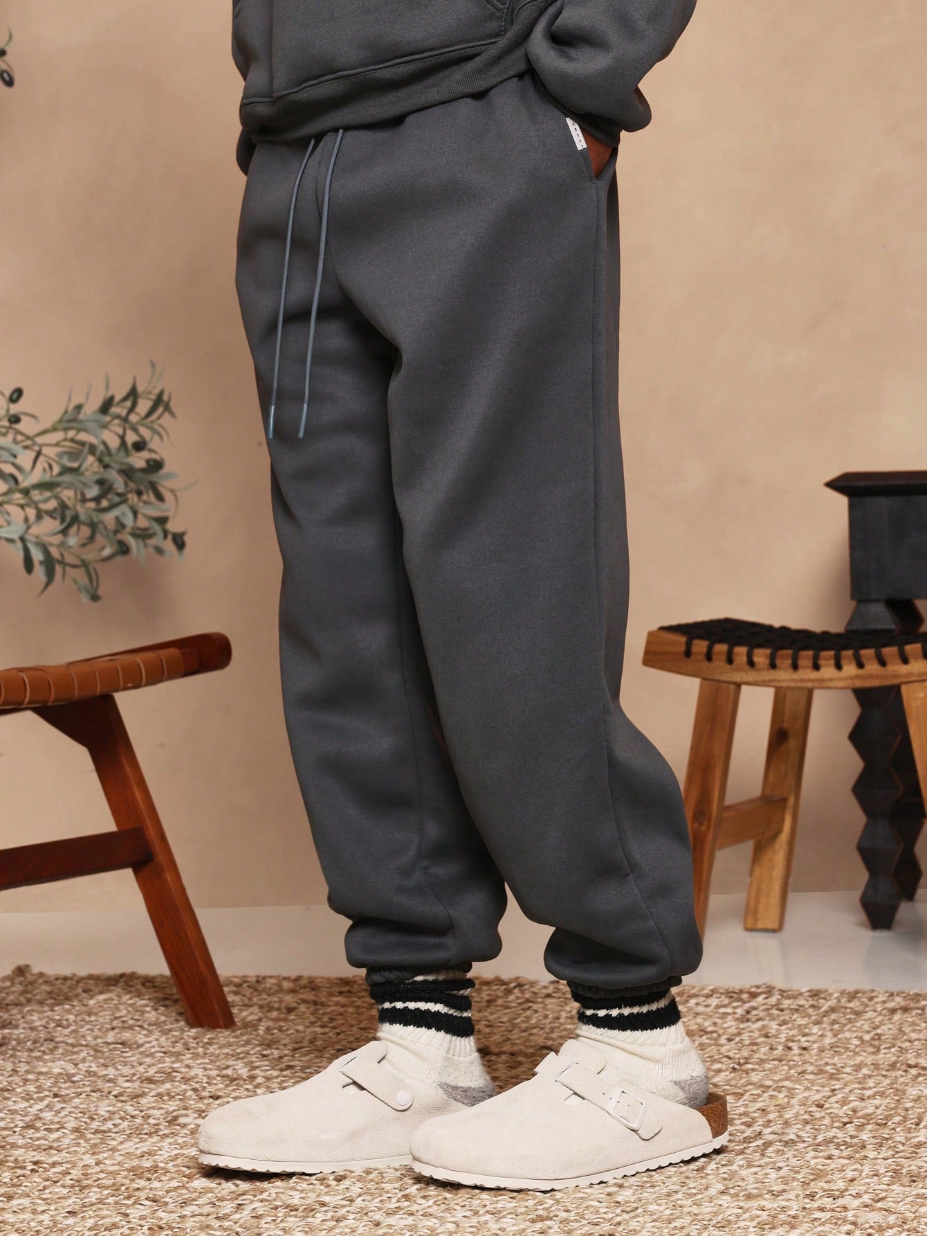 Regular Fit Essential 90's Jogger