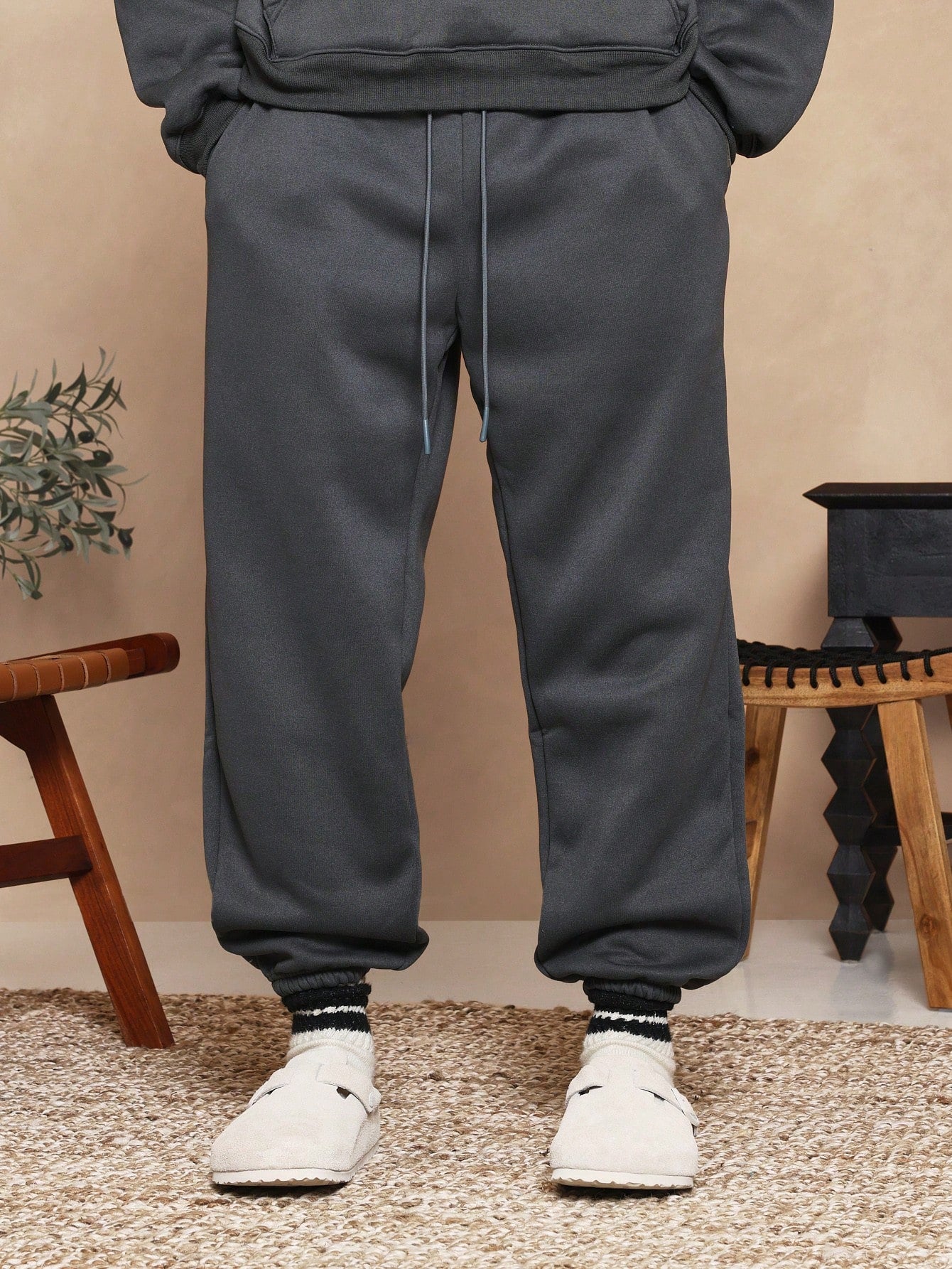 Regular Fit Essential 90's Jogger