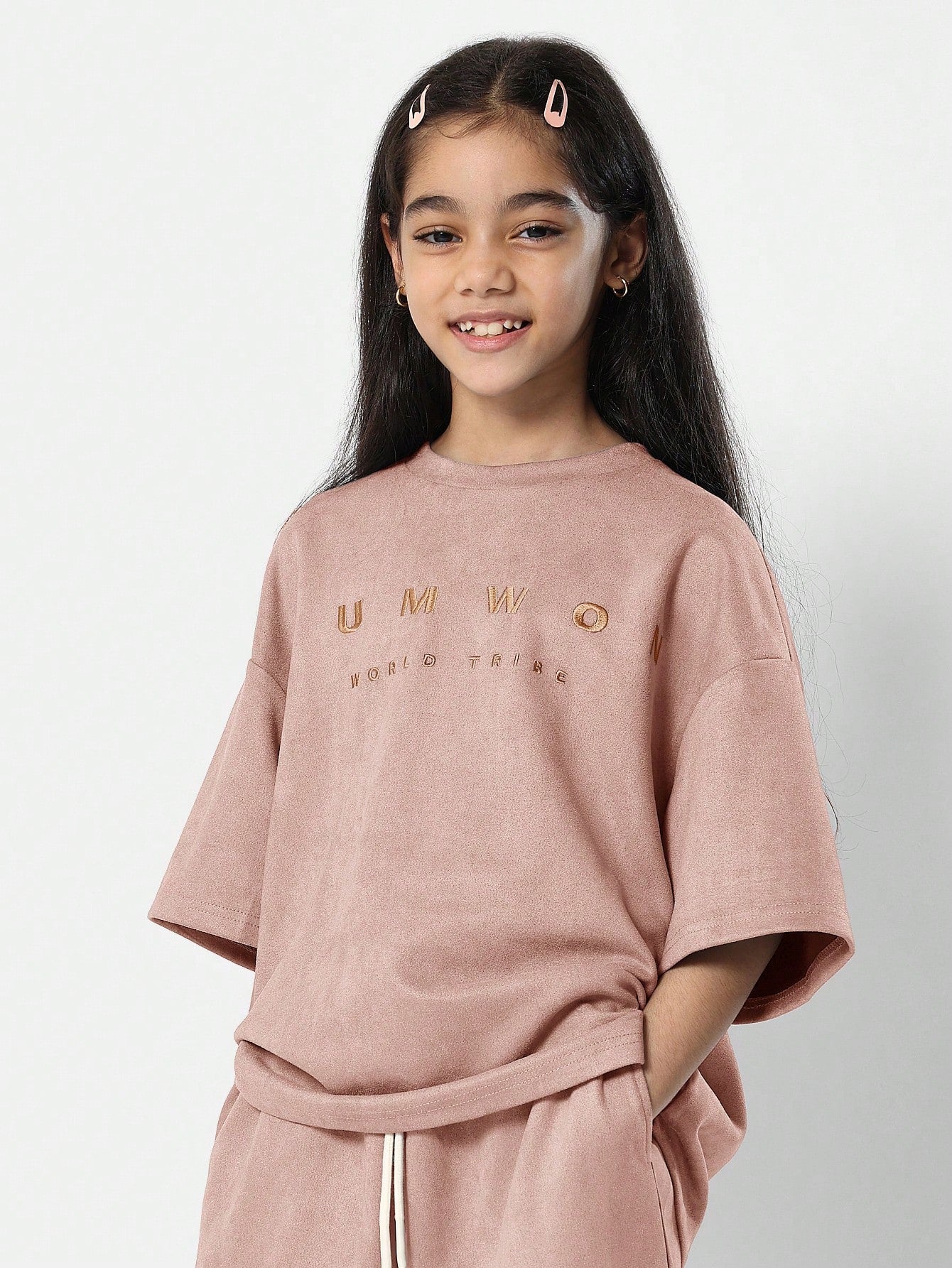 Tween Girls Oversized Fit Suedette Tee And Wide Leg Sweatpants 2 Piece Set