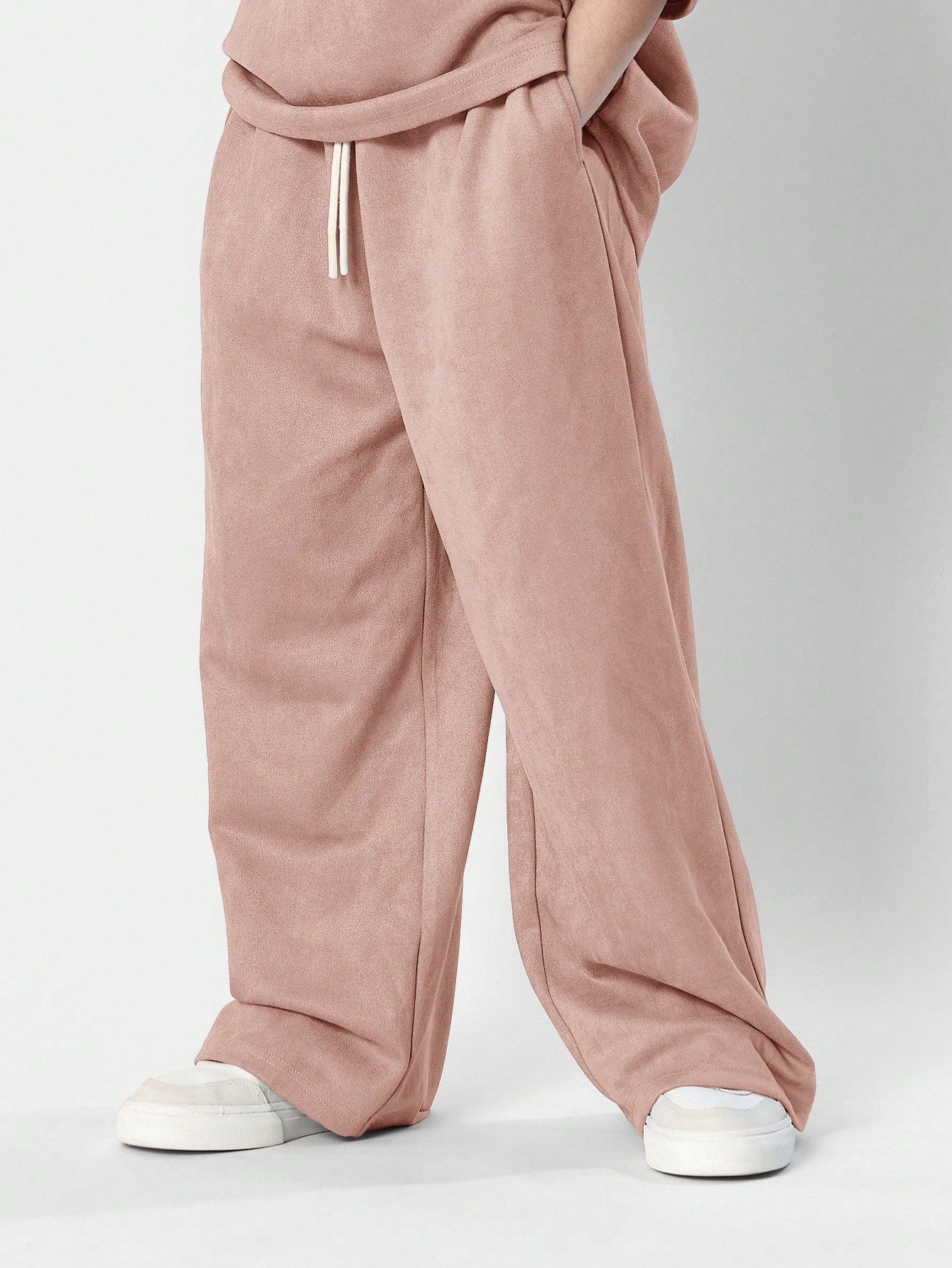 Tween Girls Oversized Fit Suedette Tee And Wide Leg Sweatpants 2 Piece Set