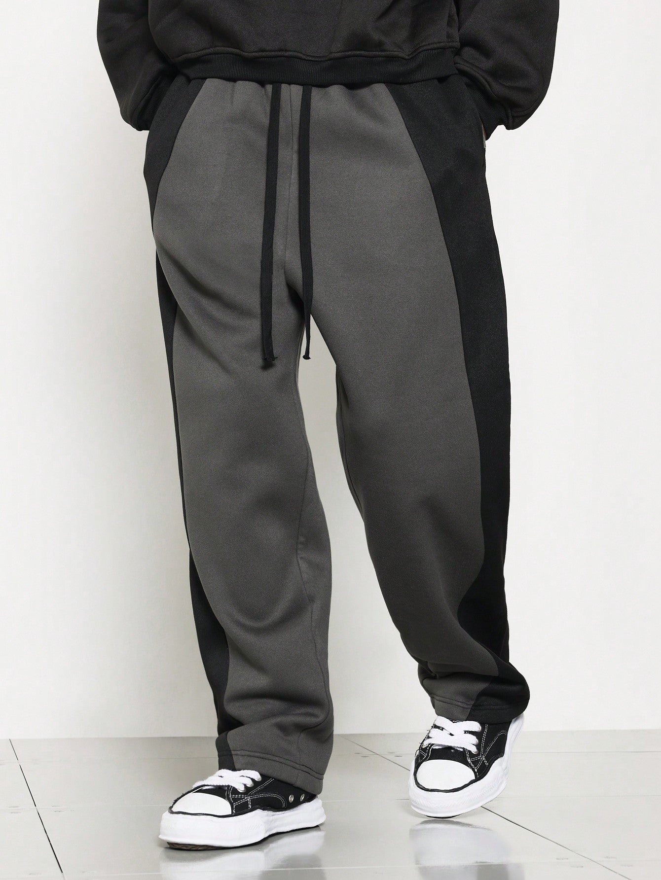 Loose Fit Colour Block Curvy Sweatpants With Drawcords