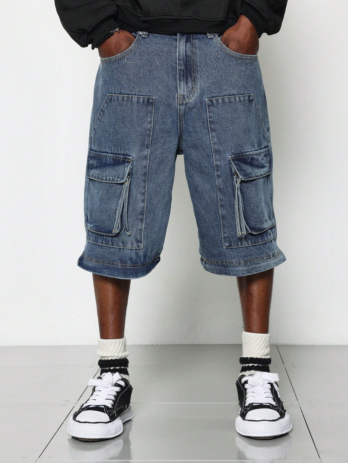 Loose Fit Washed Multi Pocket Cargo Jean With Hidden Zipper Convertible To Short