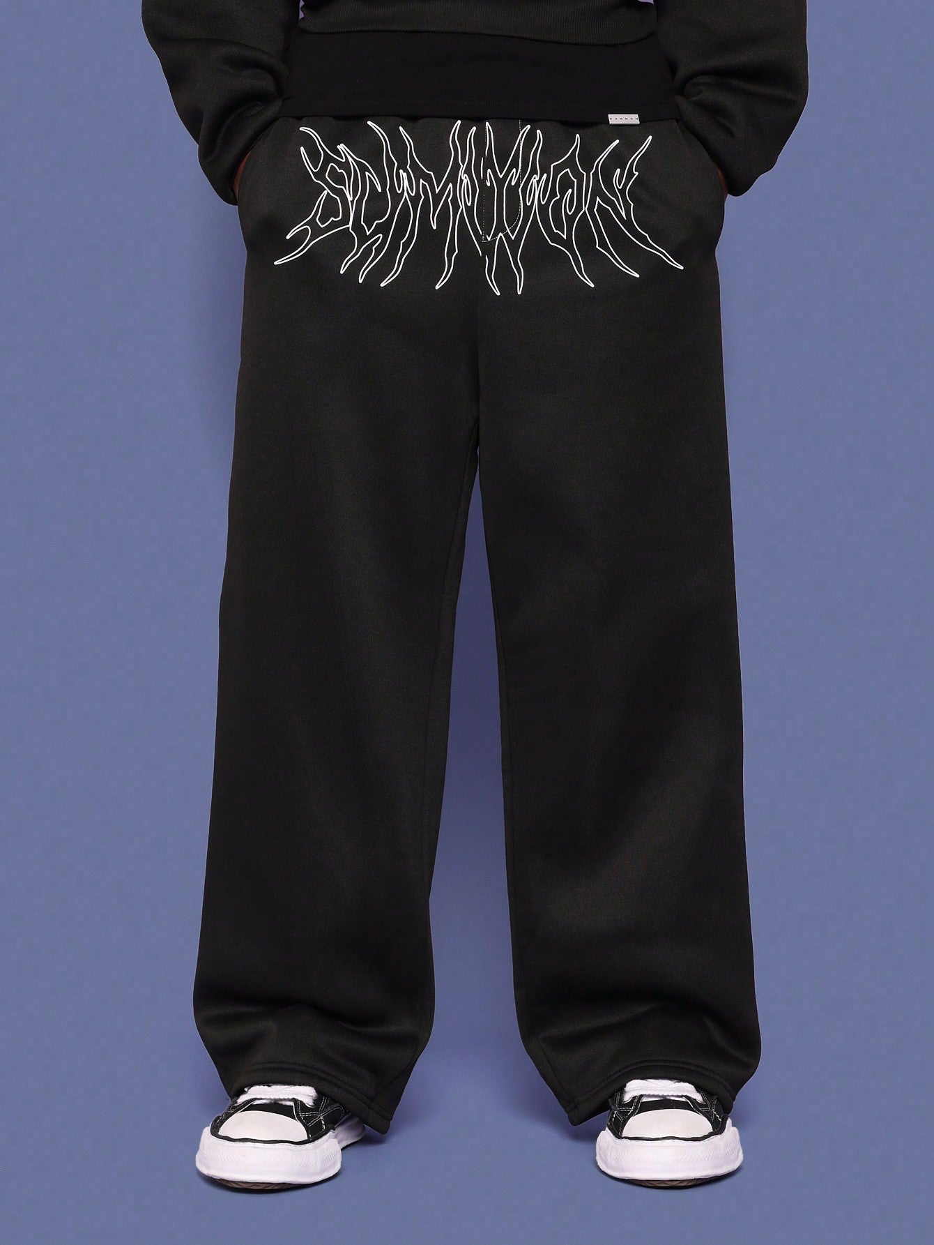 Drop Crotch Jogger With Gothic Graphic Print Halloween