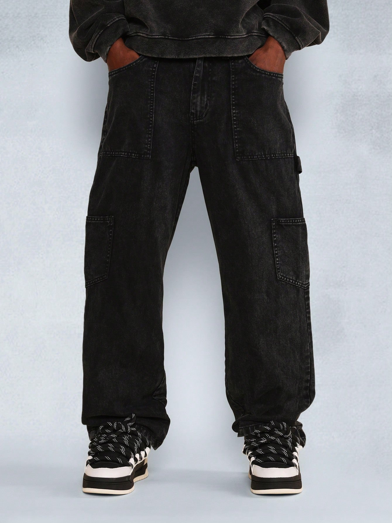 Loose Fit Carpenter Pant