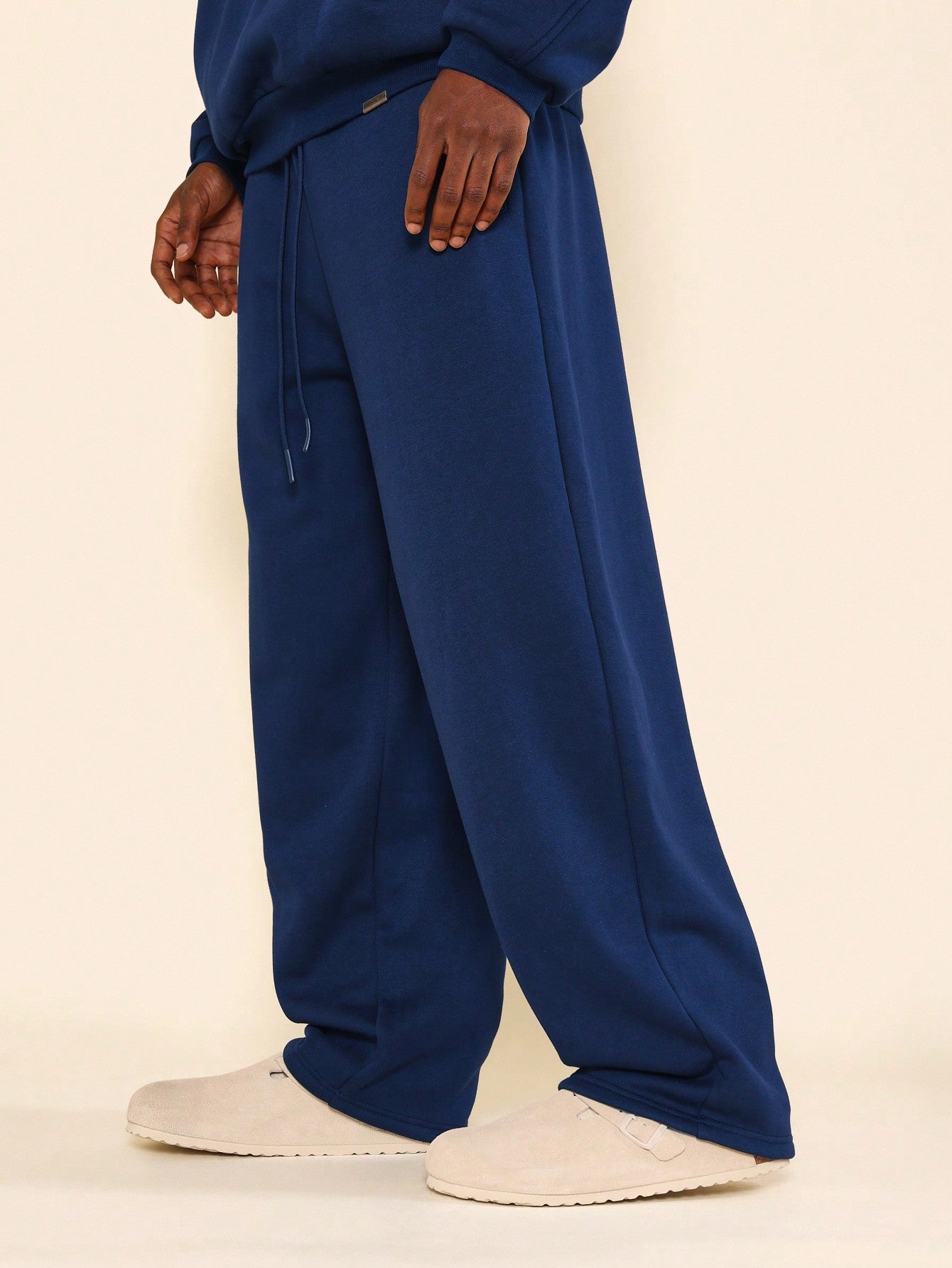 Loose Fit Skater Premium Heavyweight Essential Jogger