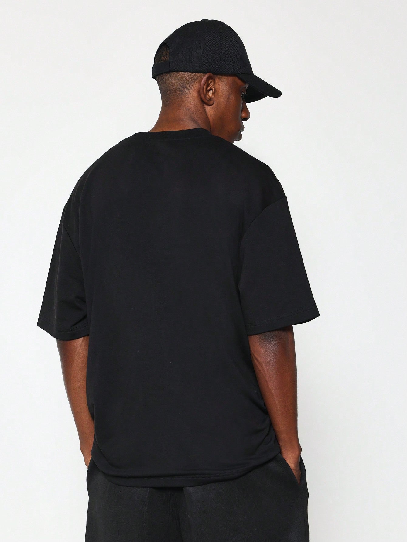 Regular Fit Short Sleeve Tee With Pocket