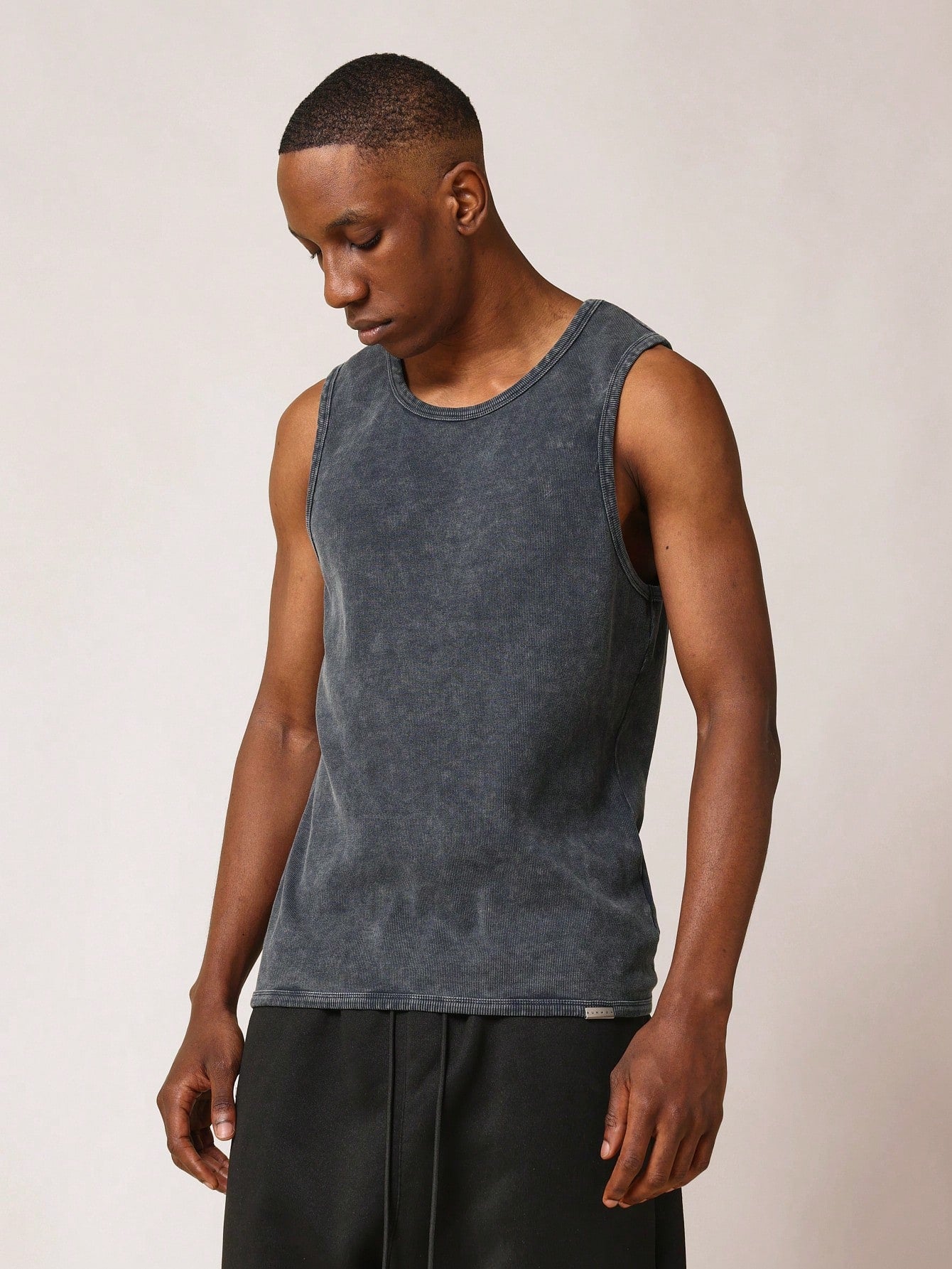 Regular Fit Essential Washed Tank Top