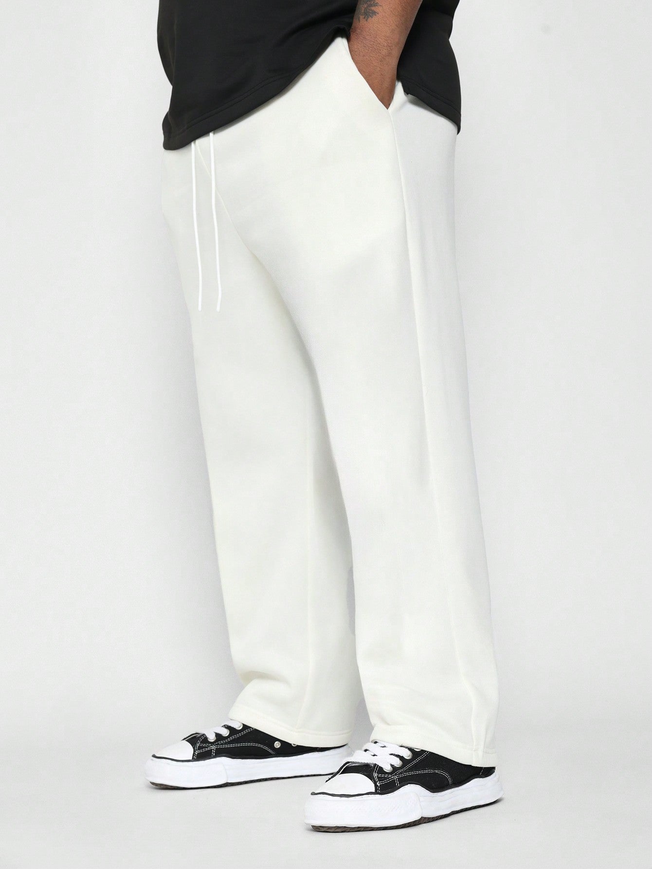 Plus Size Straight Fit Essential Jogger