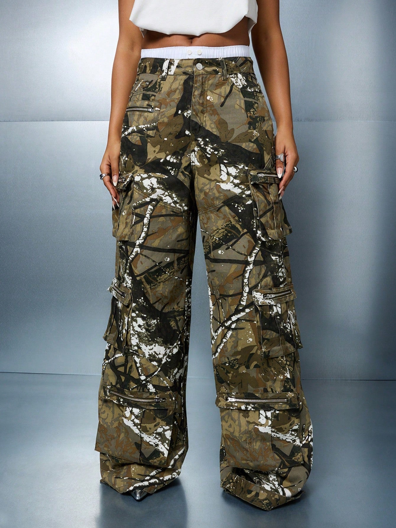 SUMWON WOMEN All Over Camo Paint Splash Print Wide Leg Baggy Cargo Jeans