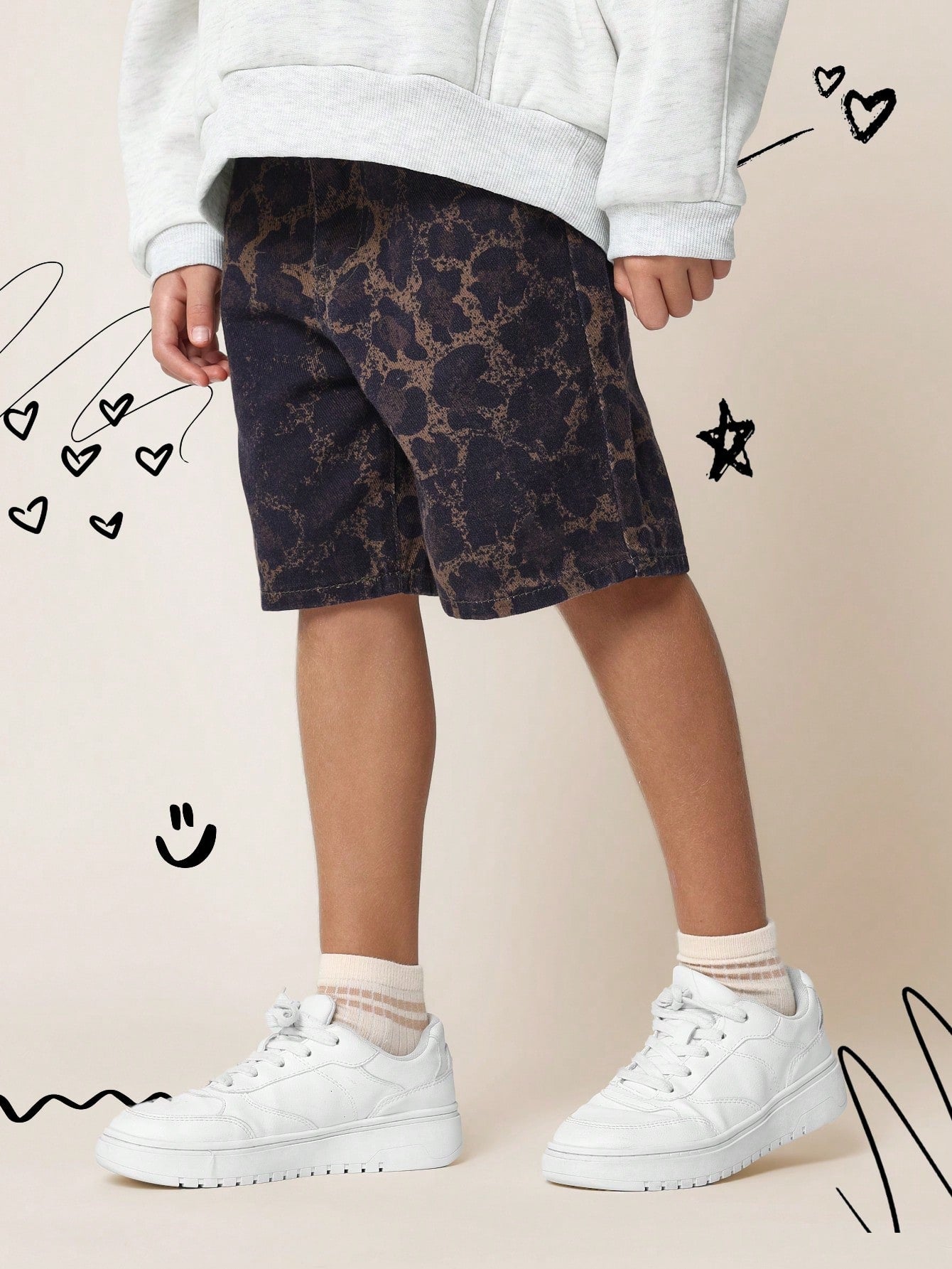 Tween Girls Denim Carpenter Short With Leopard All Over Print