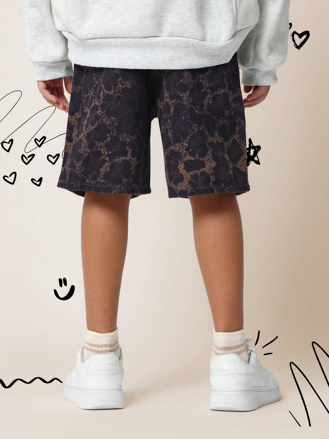 Tween Girls Denim Carpenter Short With Leopard All Over Print