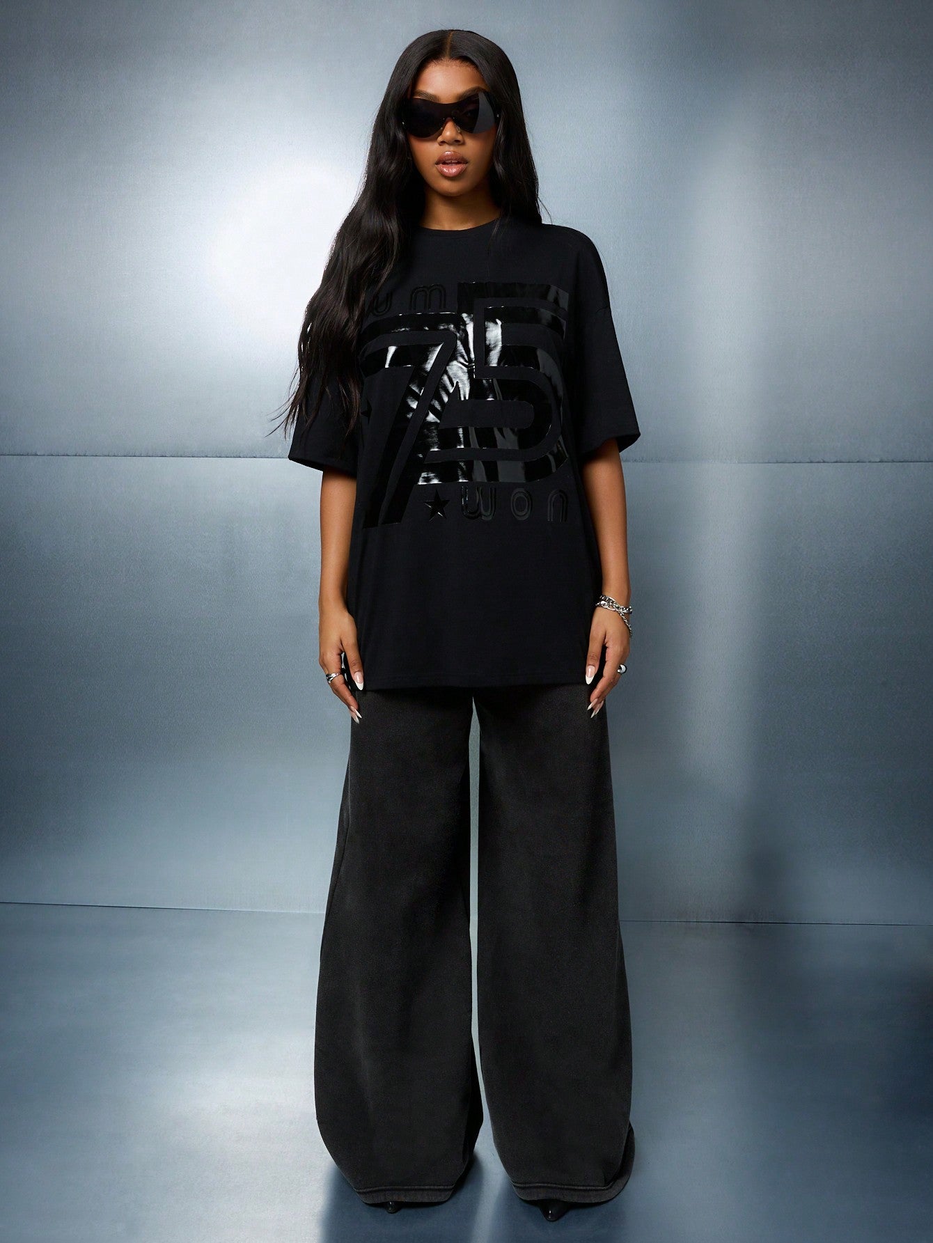 SUMWON WOMEN Oversized Boyfriend T-Shirt With Gloss Print