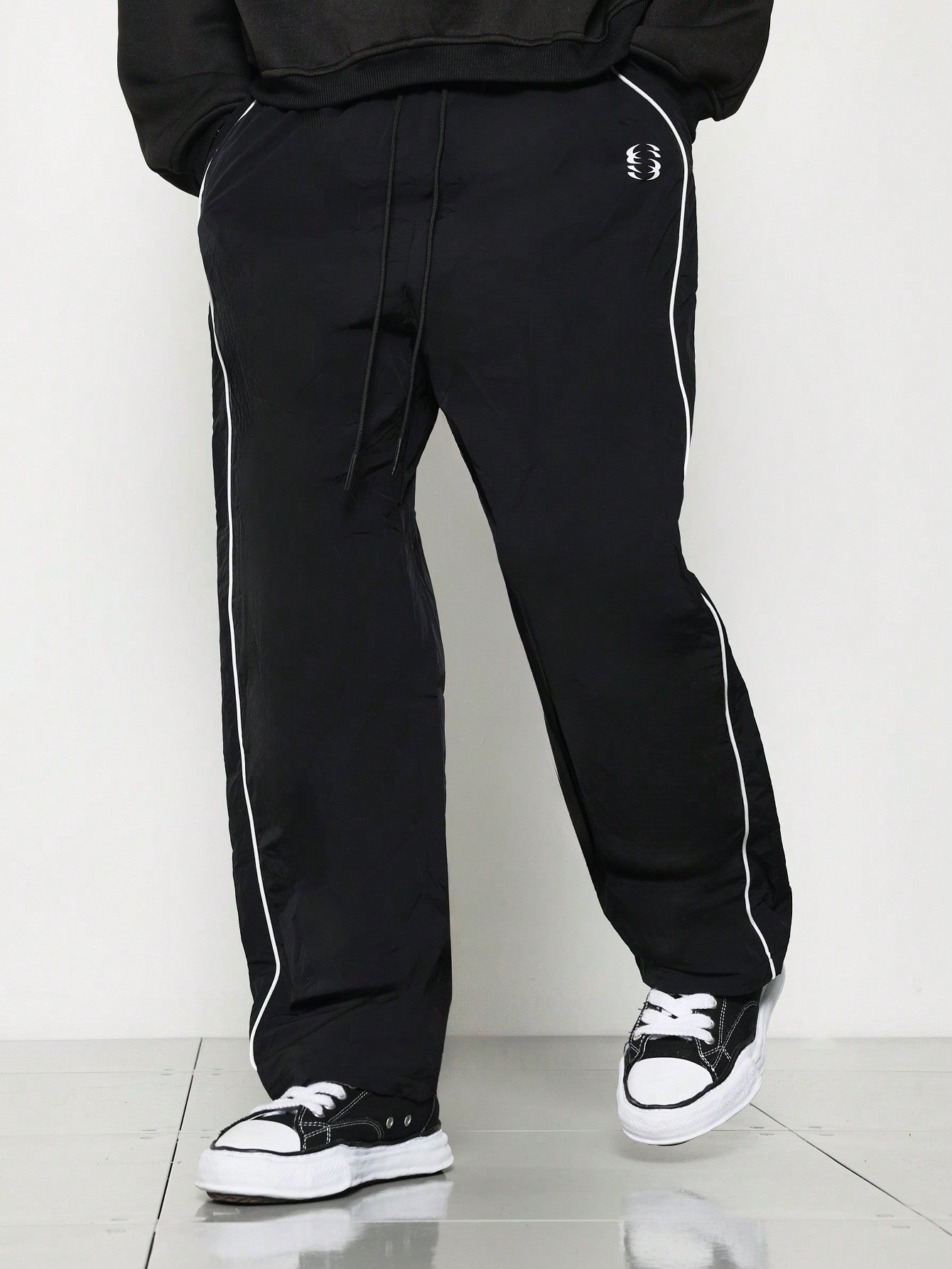 Straight Fit Nylon Pant With Piping Detail