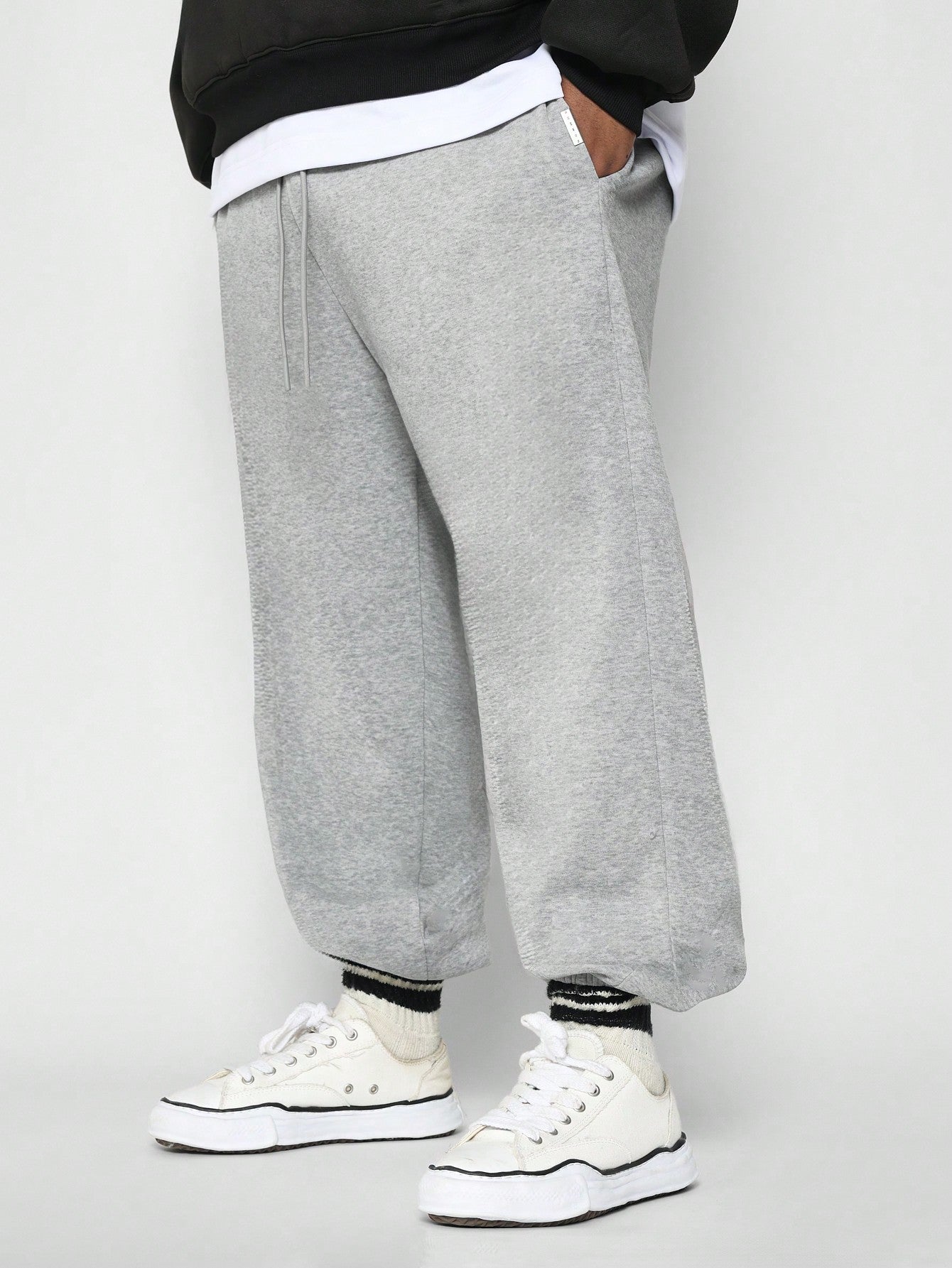 Plus Size Regular Fit Essential 90's Jogger