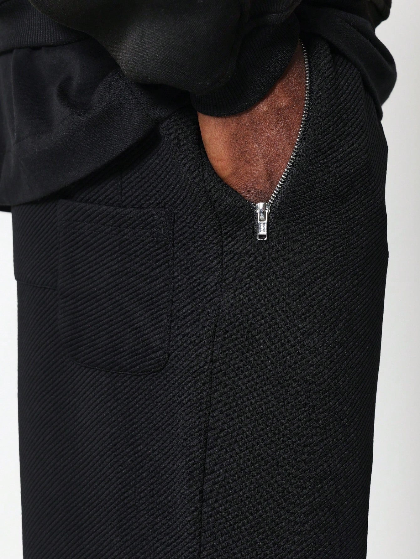 Loose Fit Sweatpants With Zip Pocket & Split Hem