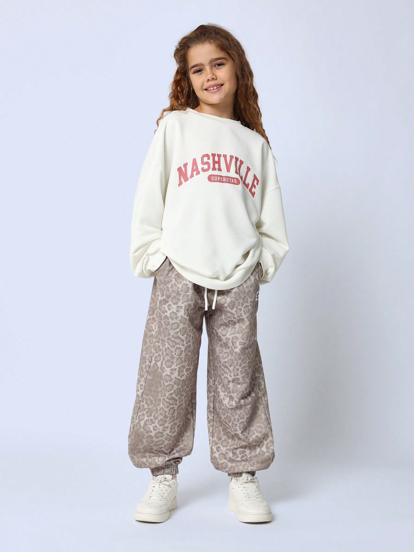 Tween Girls Oversized Nashville Graphic Print Sweatshirt