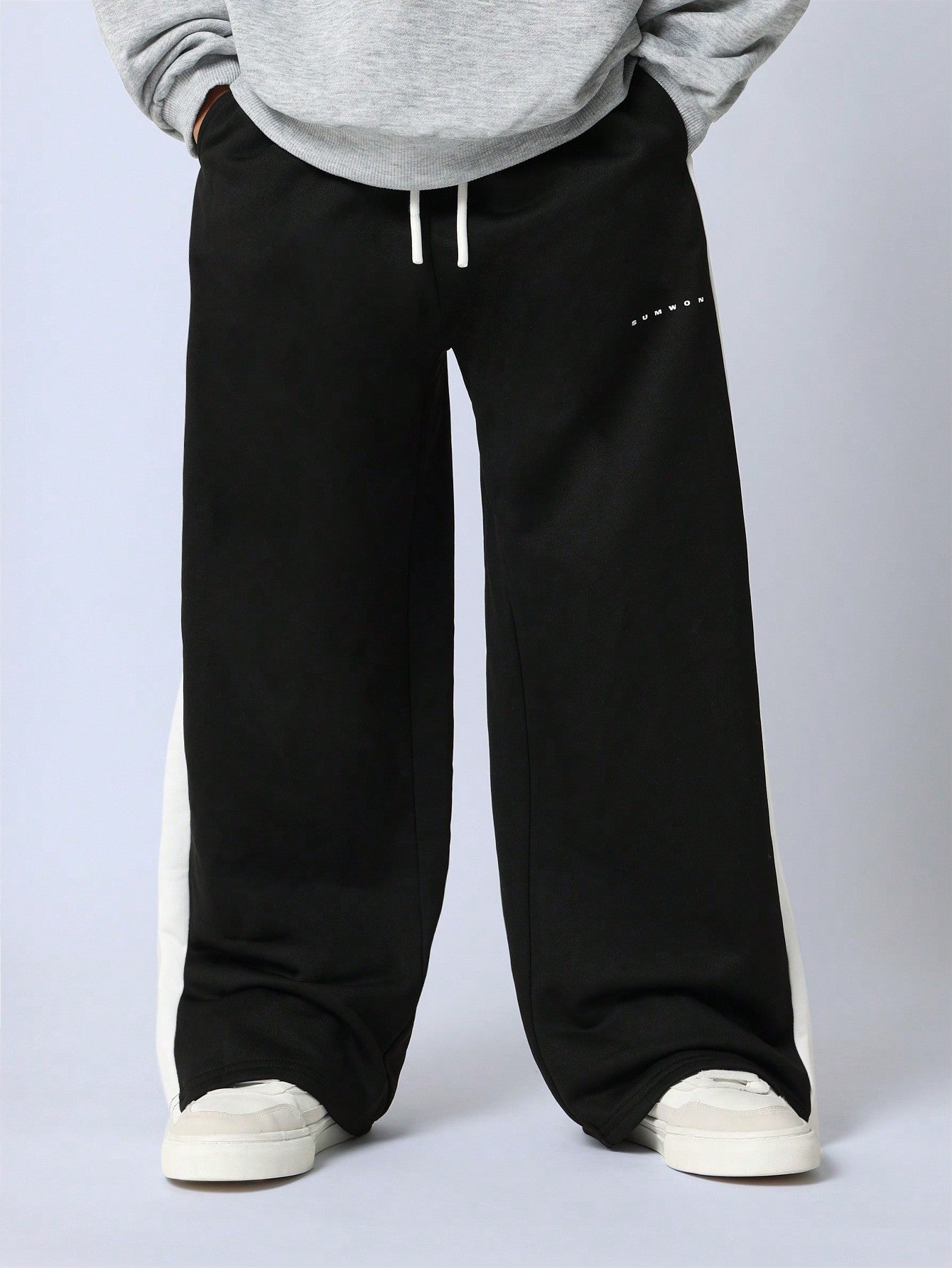 Tween Boys Straight Fit Contrast Colour Panel Sweatpants