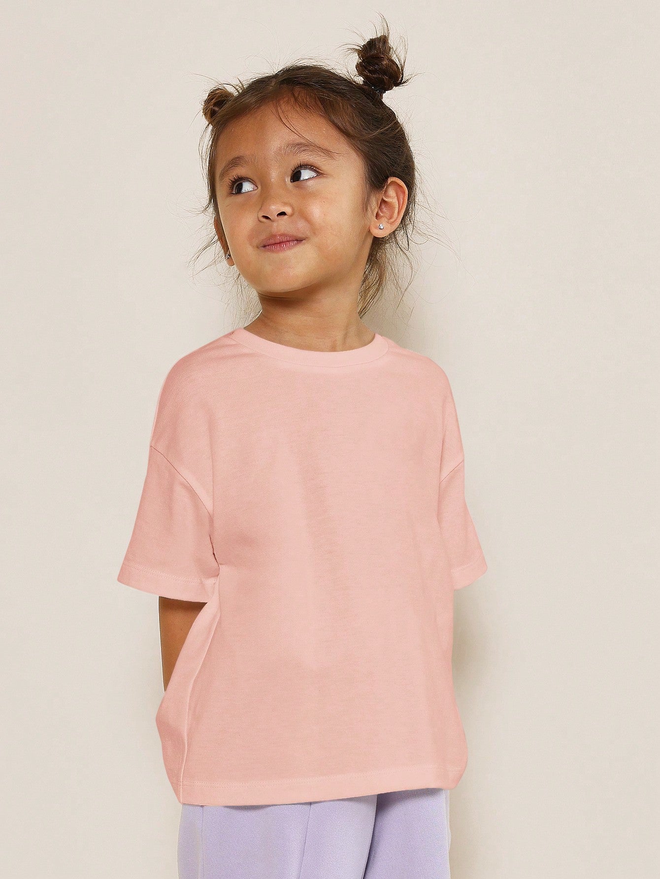 Young Girls Everyday Essentials Oversized T-Shirt With Branded Badge