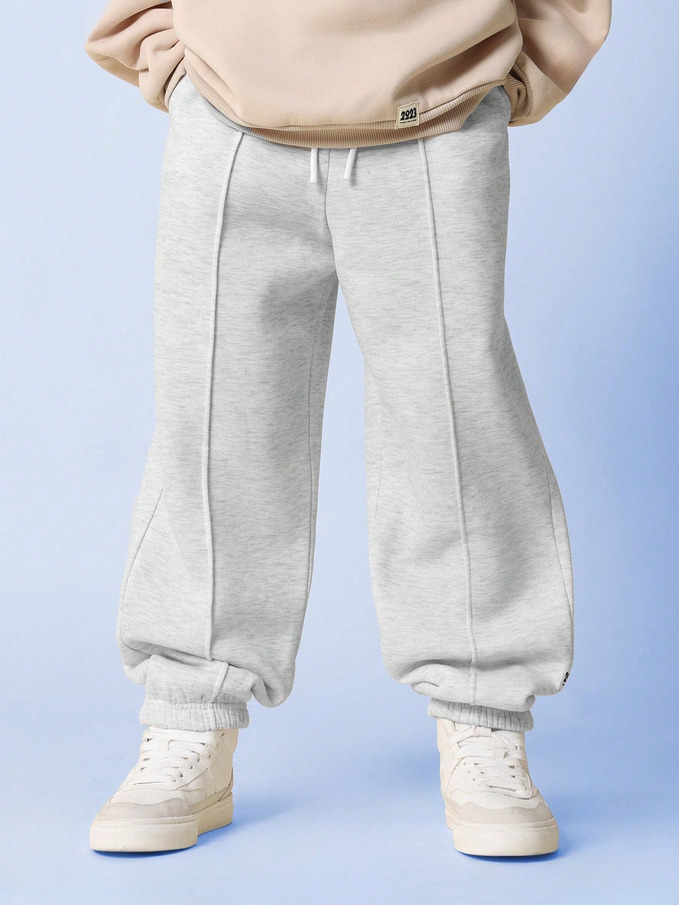 Tween Boys Loose Fit 90's Essential Jogger With Front Seam Detail