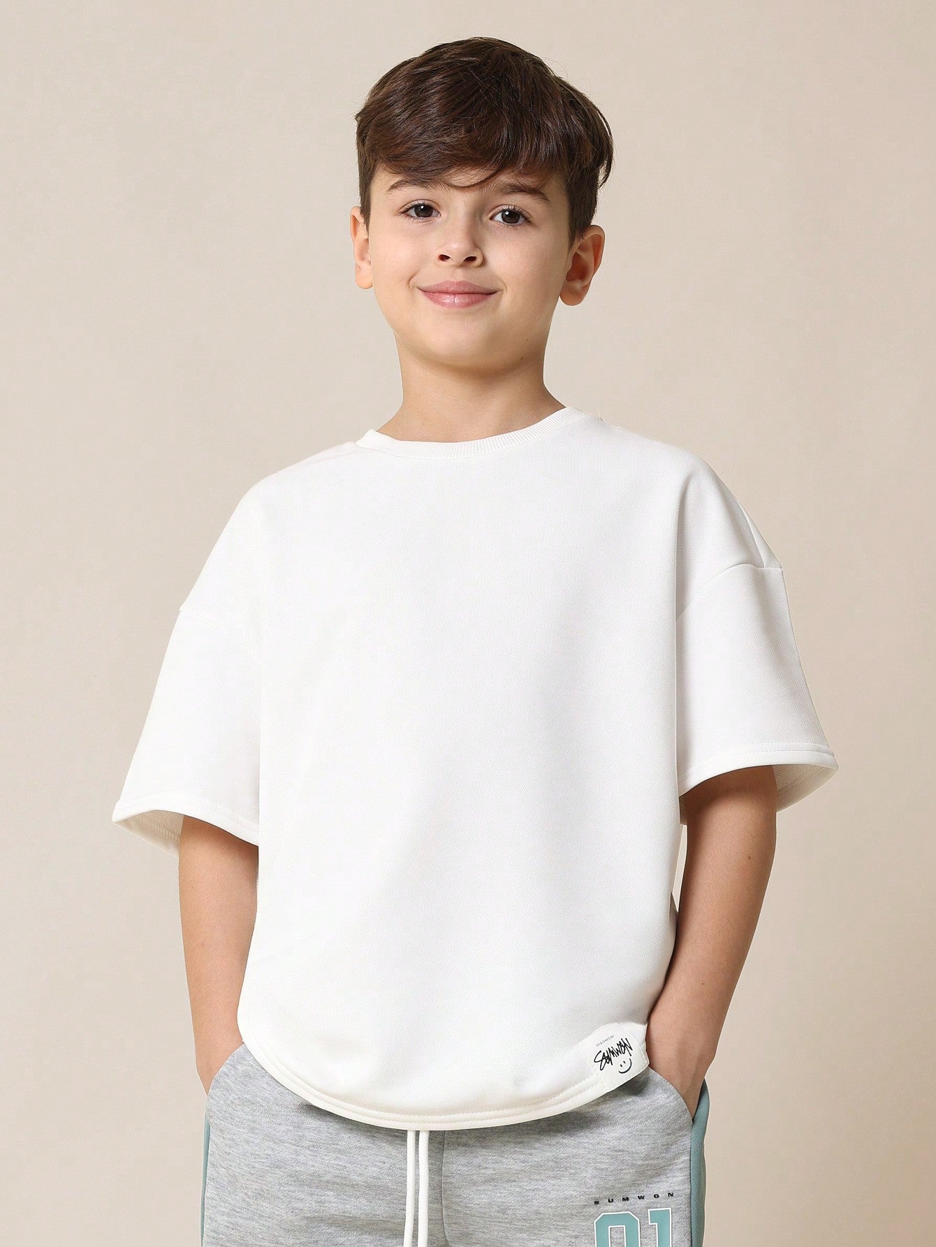 Tween Boys Regular Fit Essential Tee