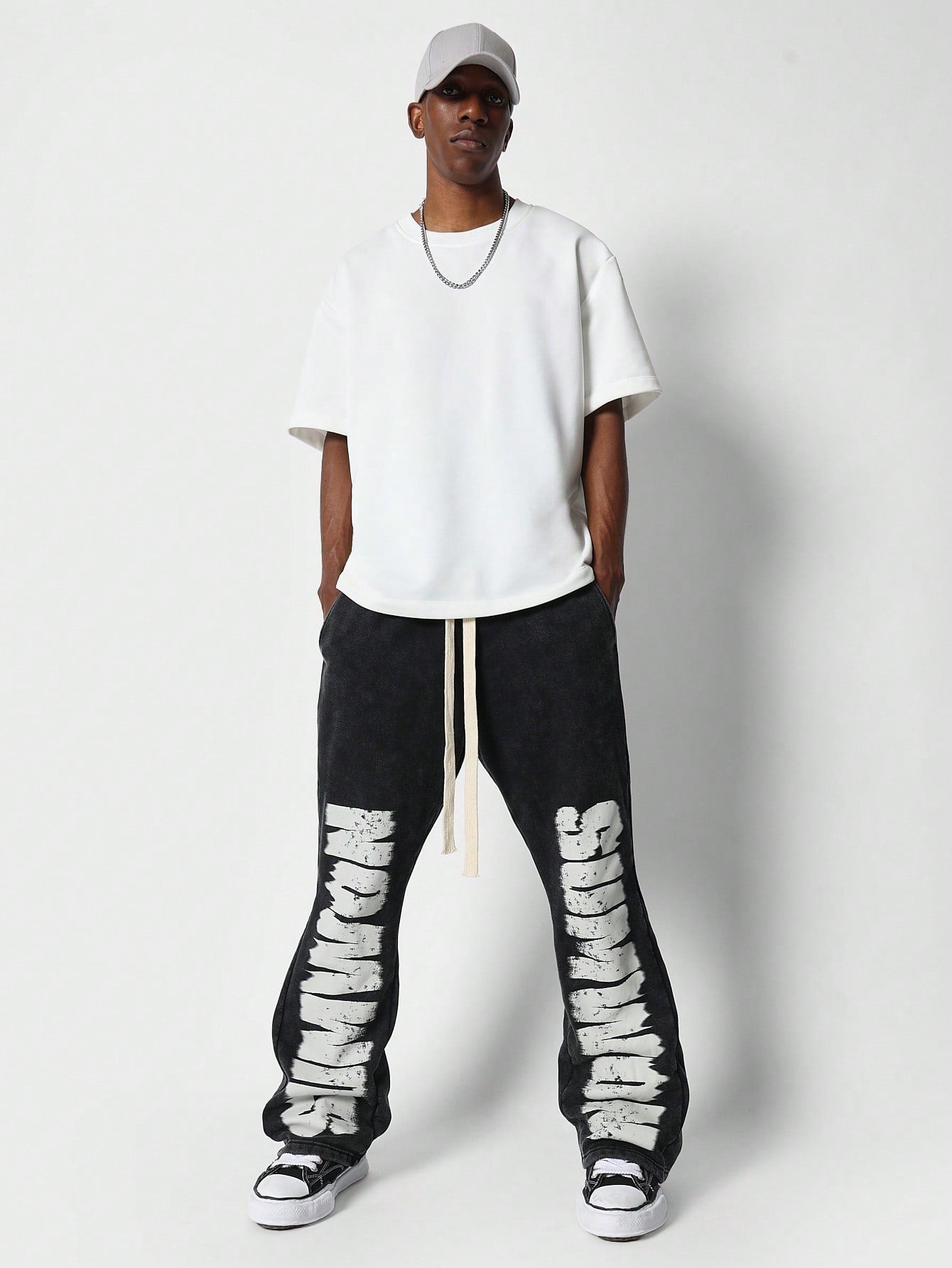 Flare Fit Sweatpants With Graffiti Graphic Print