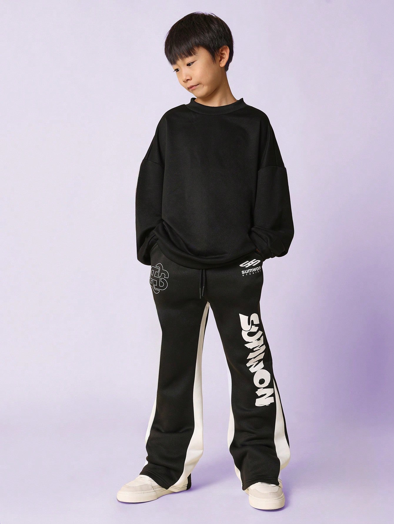 Tween Boys Flare Fit Contrast Colour Sweatpants With Graffiti Graphic Print