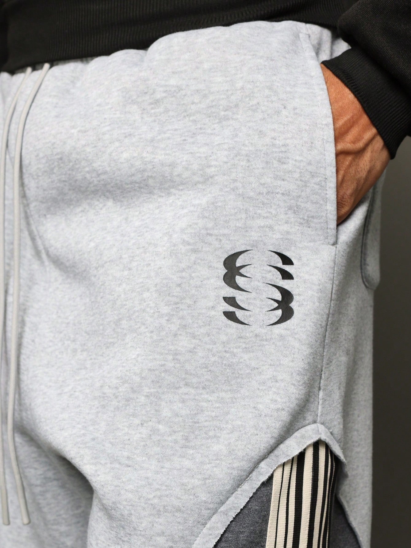 Straight Fit Raw Edge Sweatpants With Contrast Colour & Stripes Tape