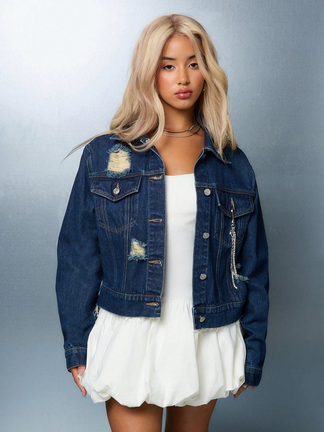 SUMWON WOMEN Distresses Embellished Crop Denim Jacket