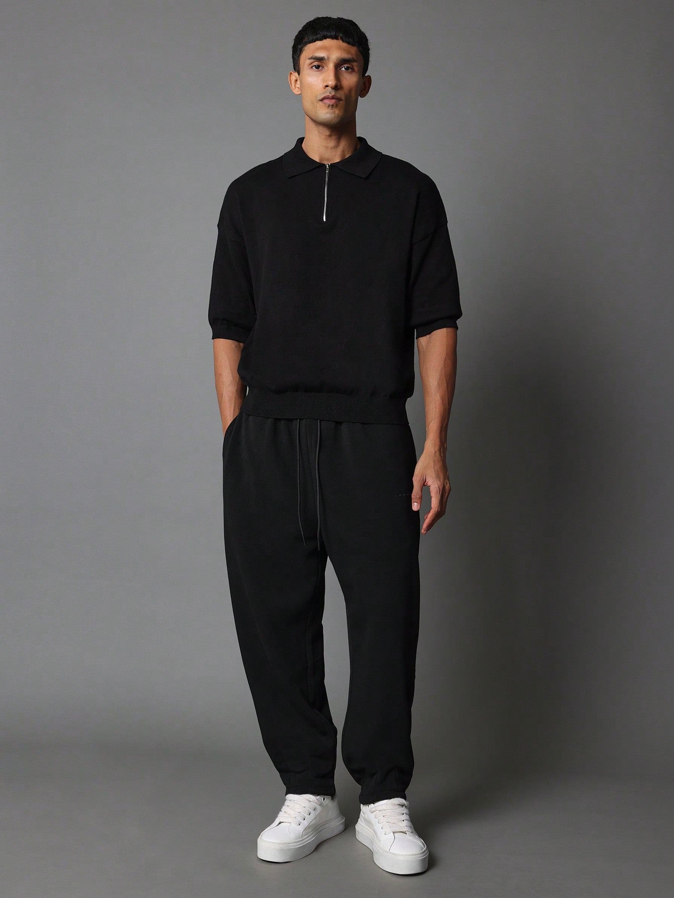 Loose Fit Baggy Jogger With Hem Pleats