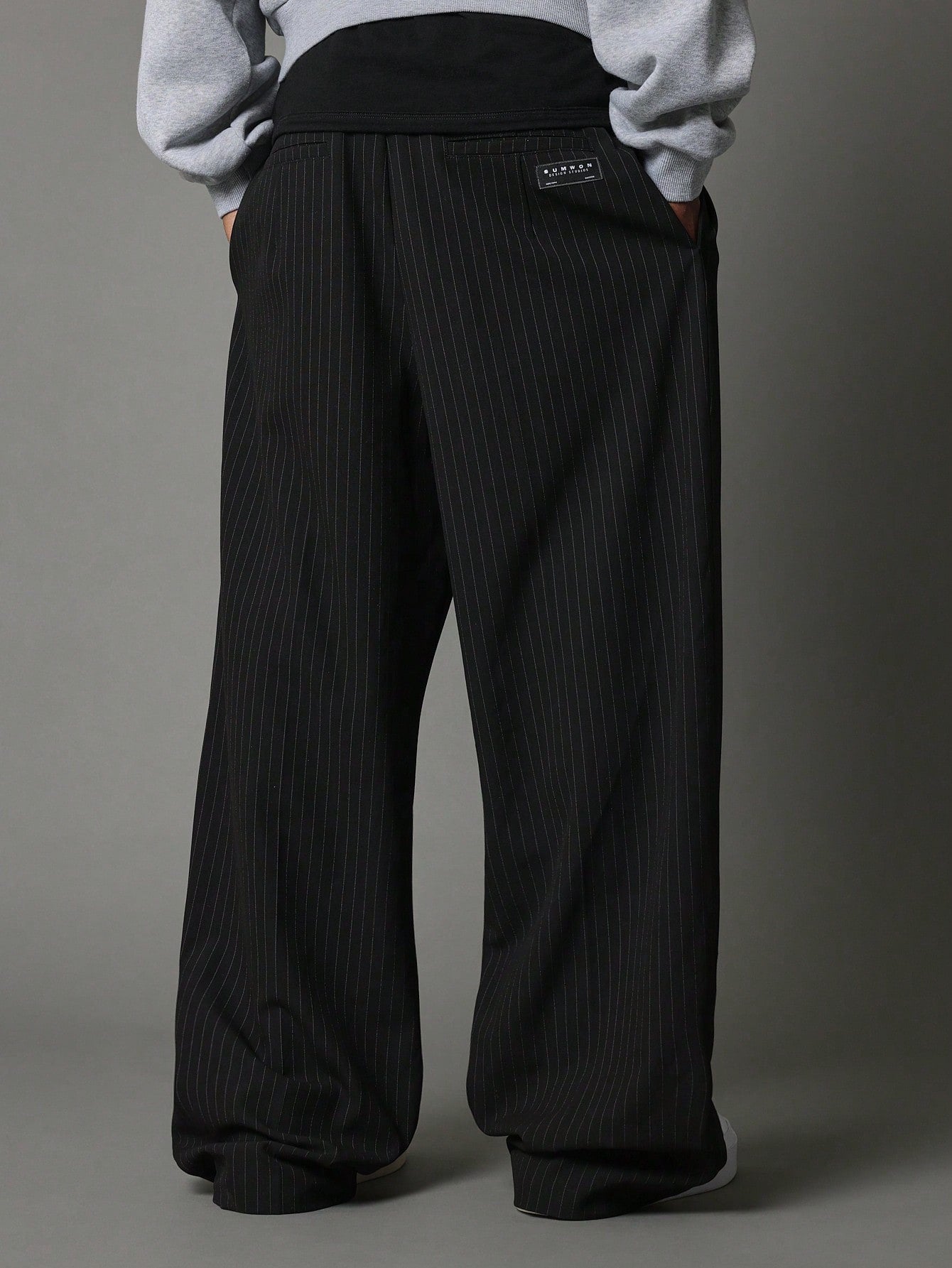 Wide Leg Tailoring Pinstripe Trouser With Pleats