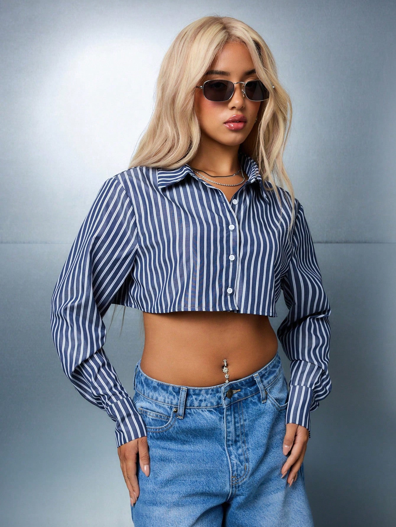 SUMWON WOMEN Stripe Collar Full Sleeves Crop Shirt