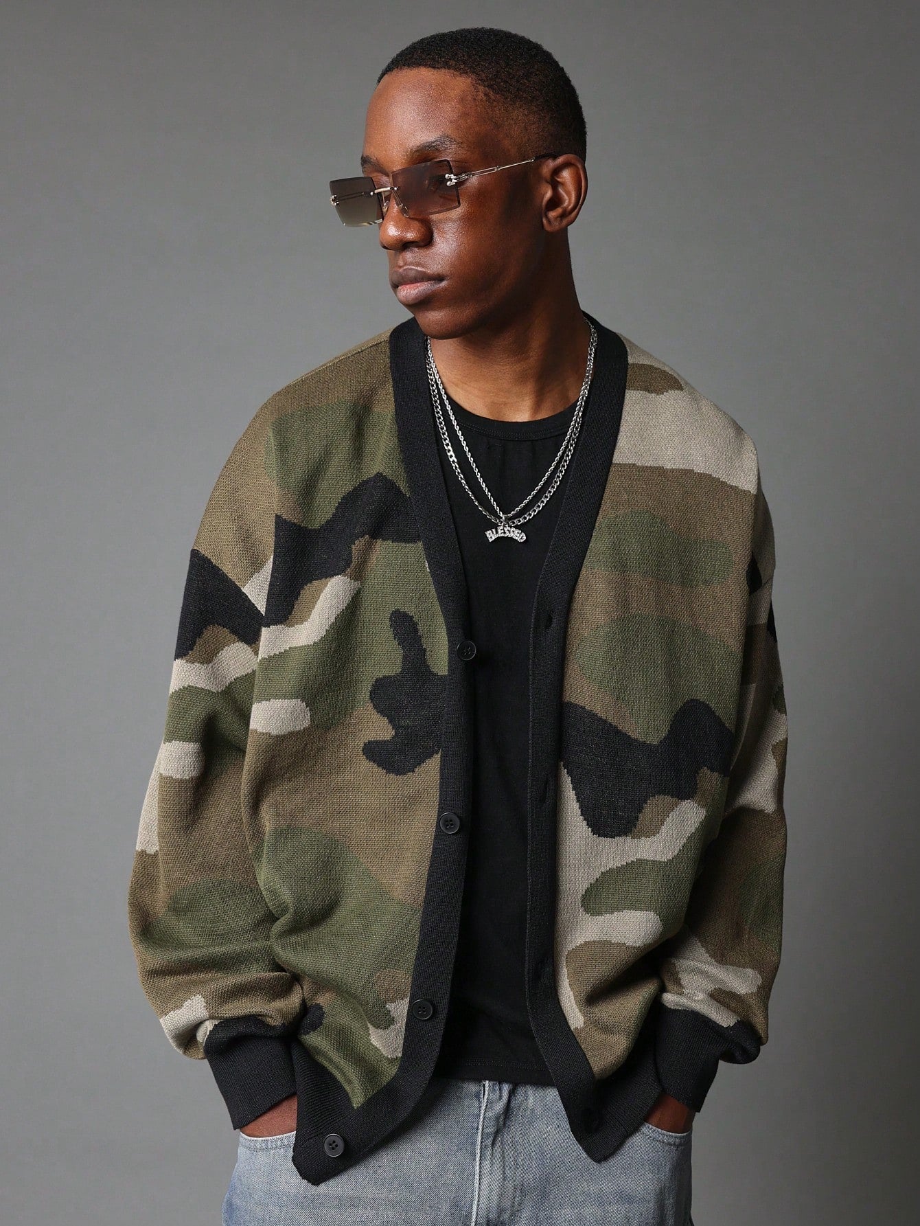 Regular Fit Camouflage Printed Cardigan