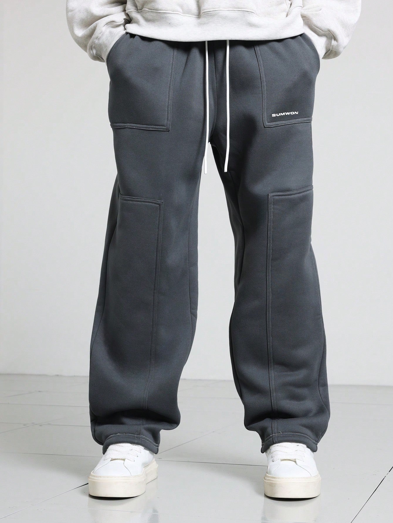 Skater Fit Contrast Stitching Sweatpants With Drawcord