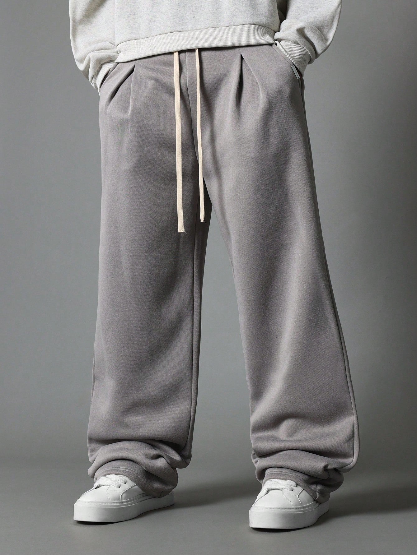 Wide Leg Jogger With Pleat Detail