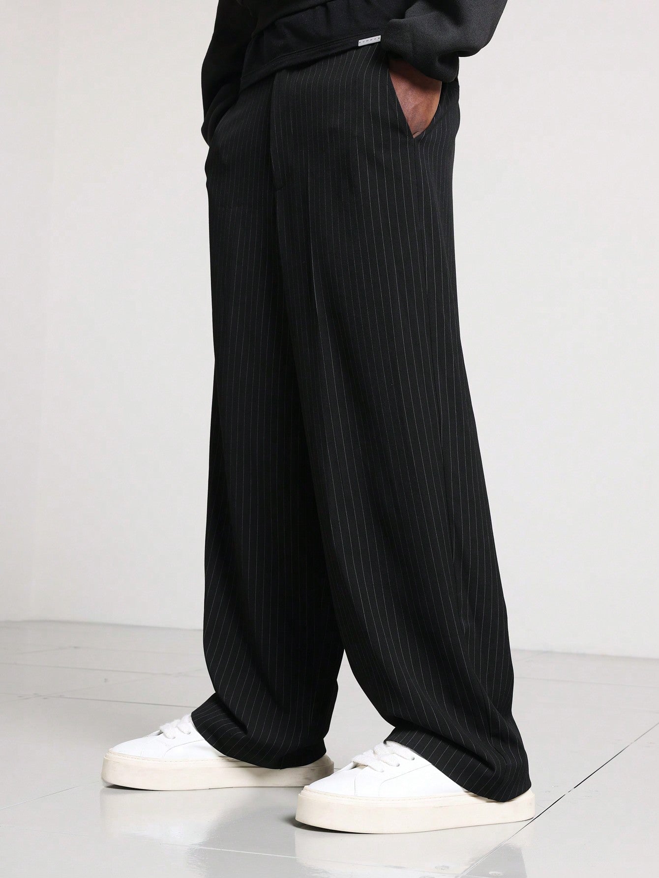 Tailoring Pinstripe Balloon Trousers