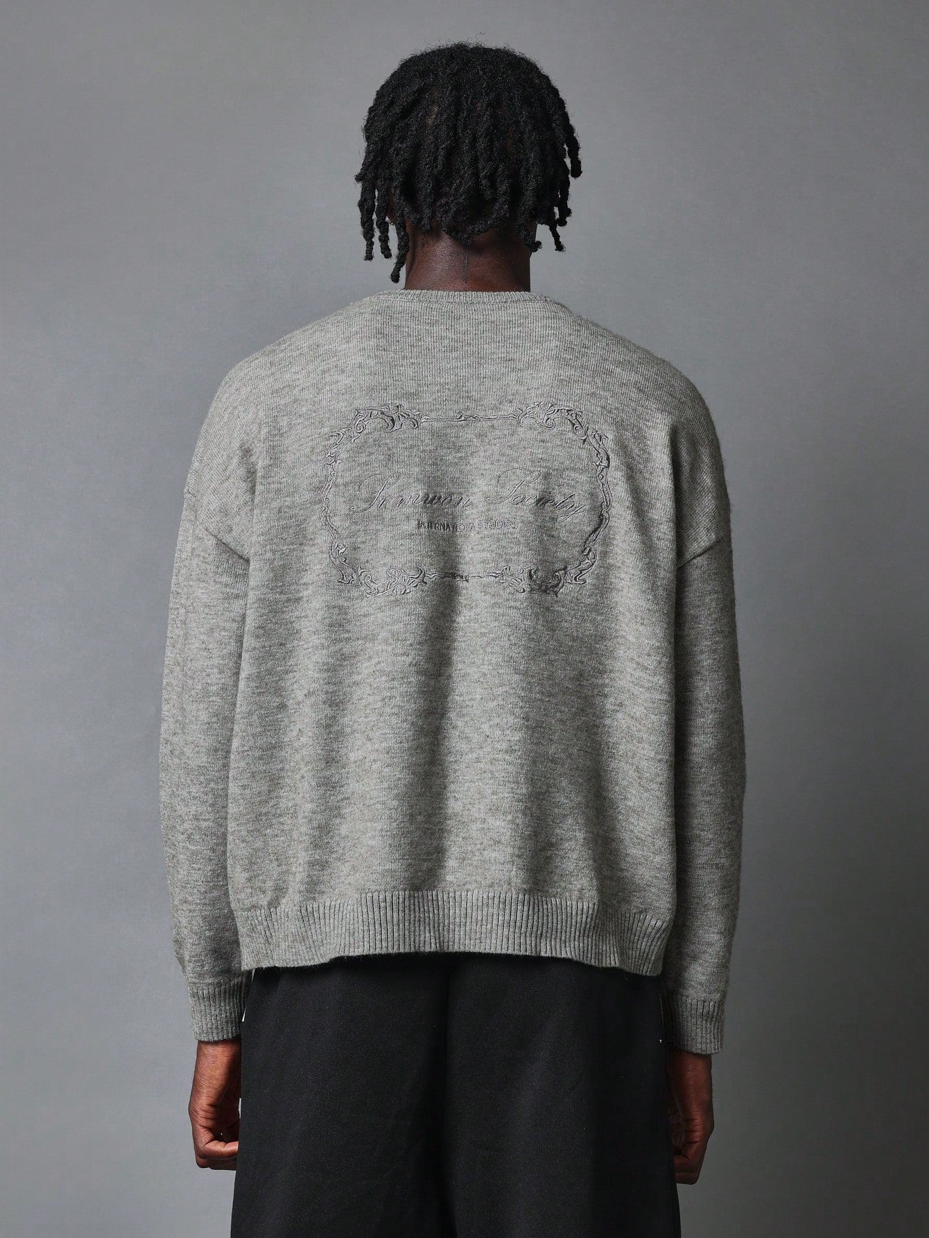 Regular Fit Crew Neck Sweater With Back Embroidery