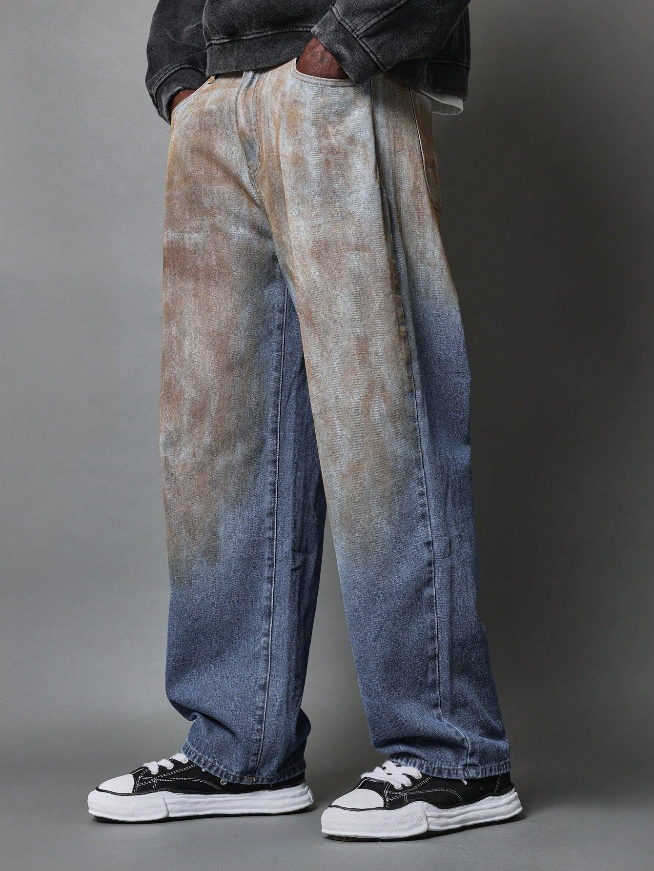 Skater Fit Dirty Washed Jean