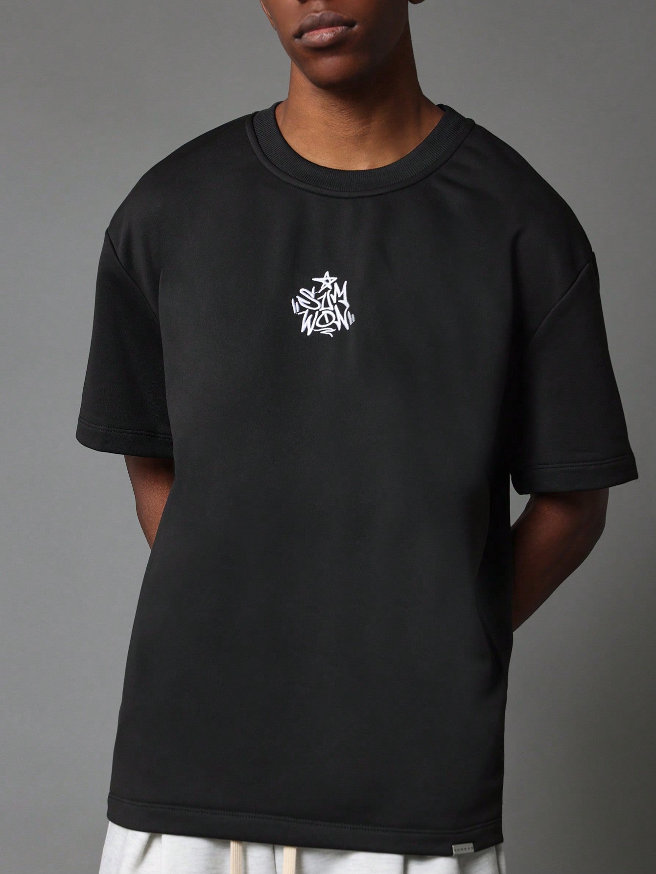 Regular Fit Short Sleeve Tee With Limited Edition Graphic Print And Front Embroidery