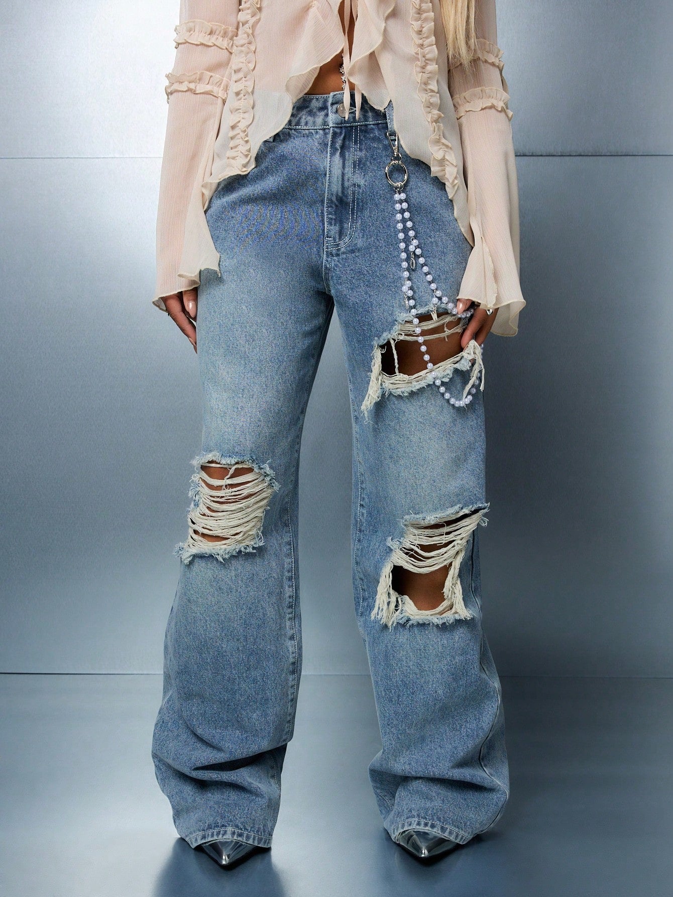 SUMWON WOMEN Distressed Wide Leg Baggy Denim Jeans