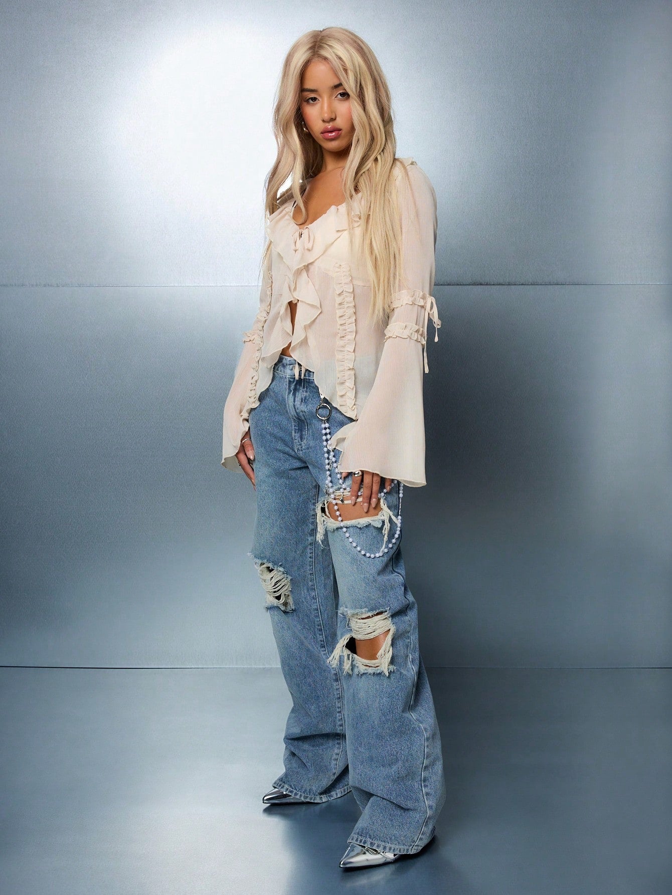 SUMWON WOMEN Distressed Wide Leg Baggy Denim Jeans