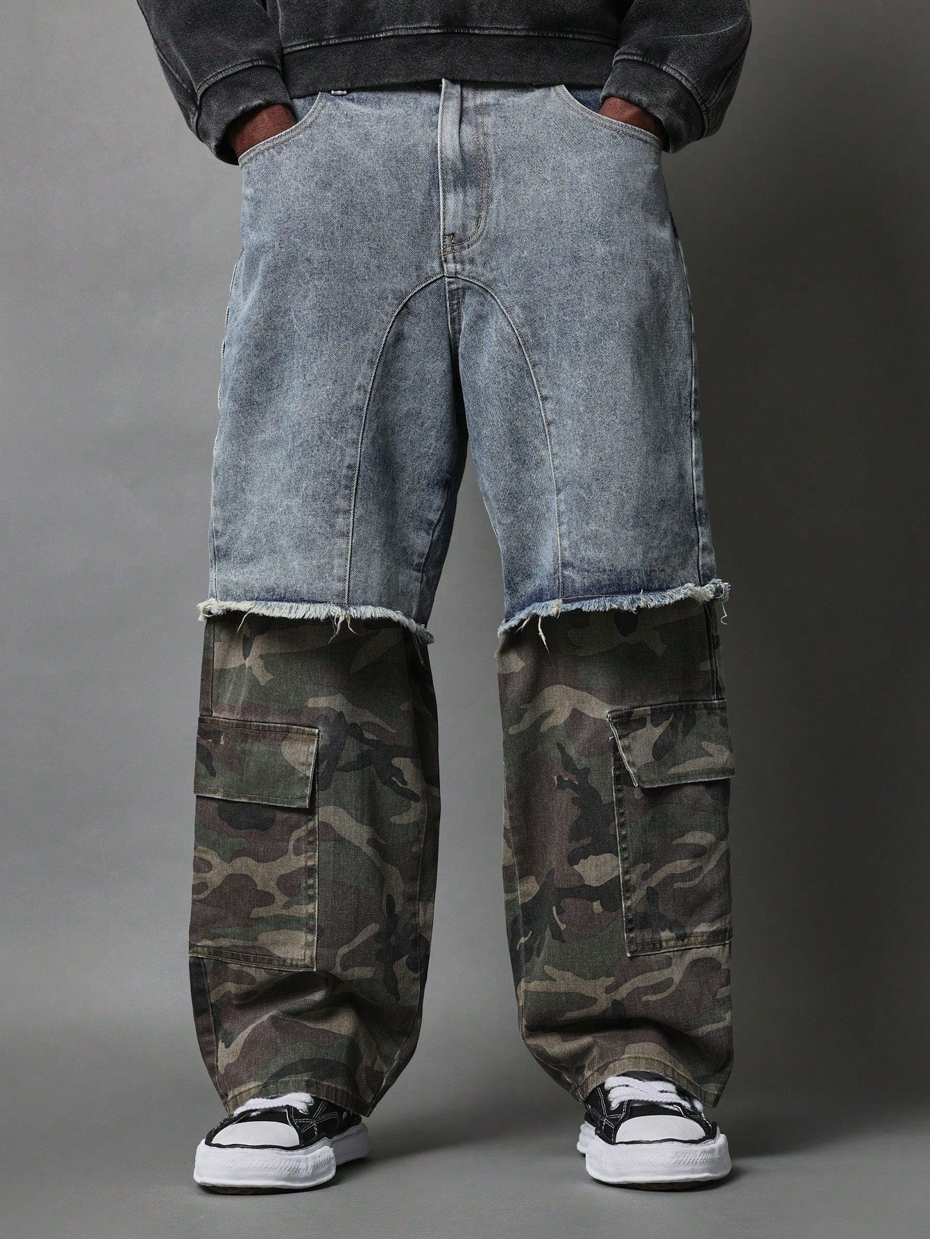 Loose Fit Raw Edge Double Layered Camouflage Cargo Jean