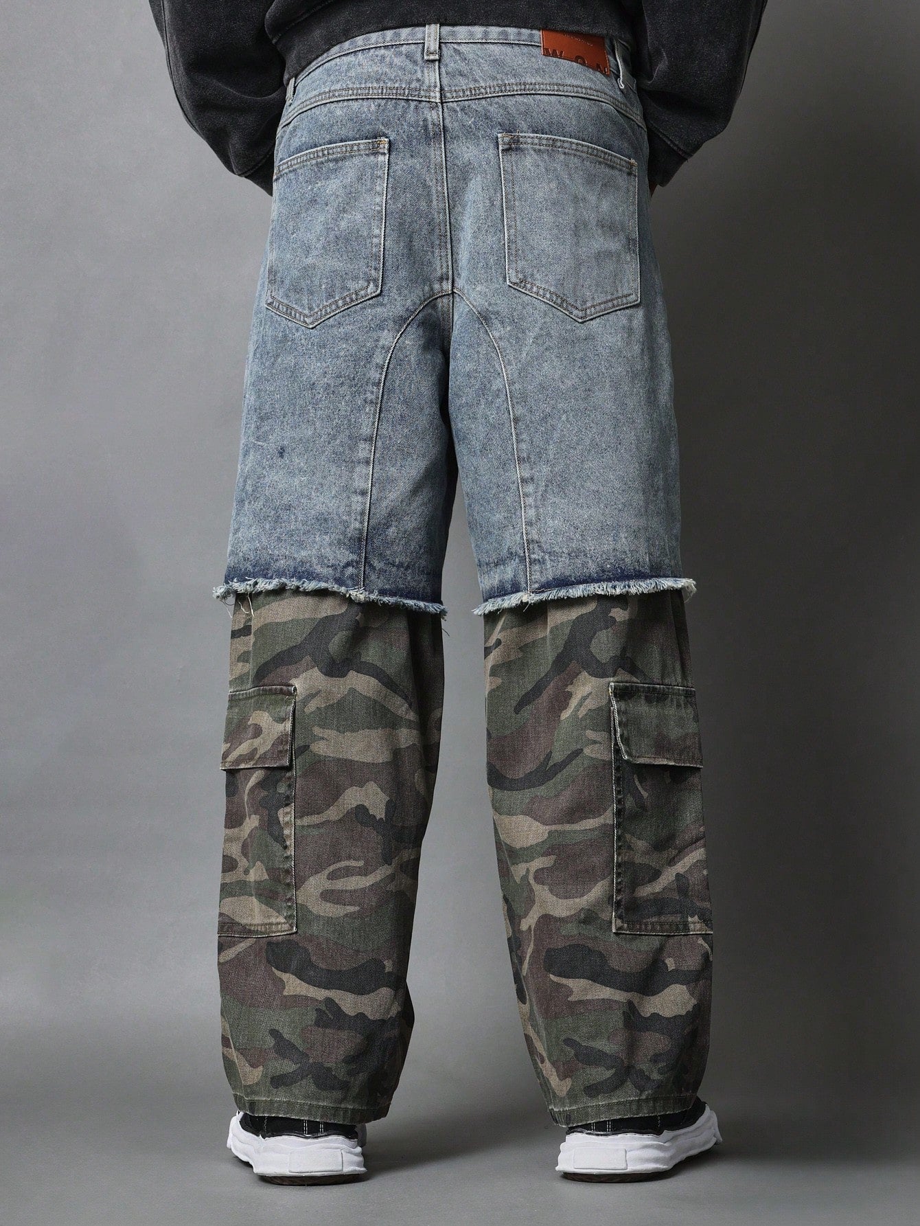 Loose Fit Raw Edge Double Layered Camouflage Cargo Jean