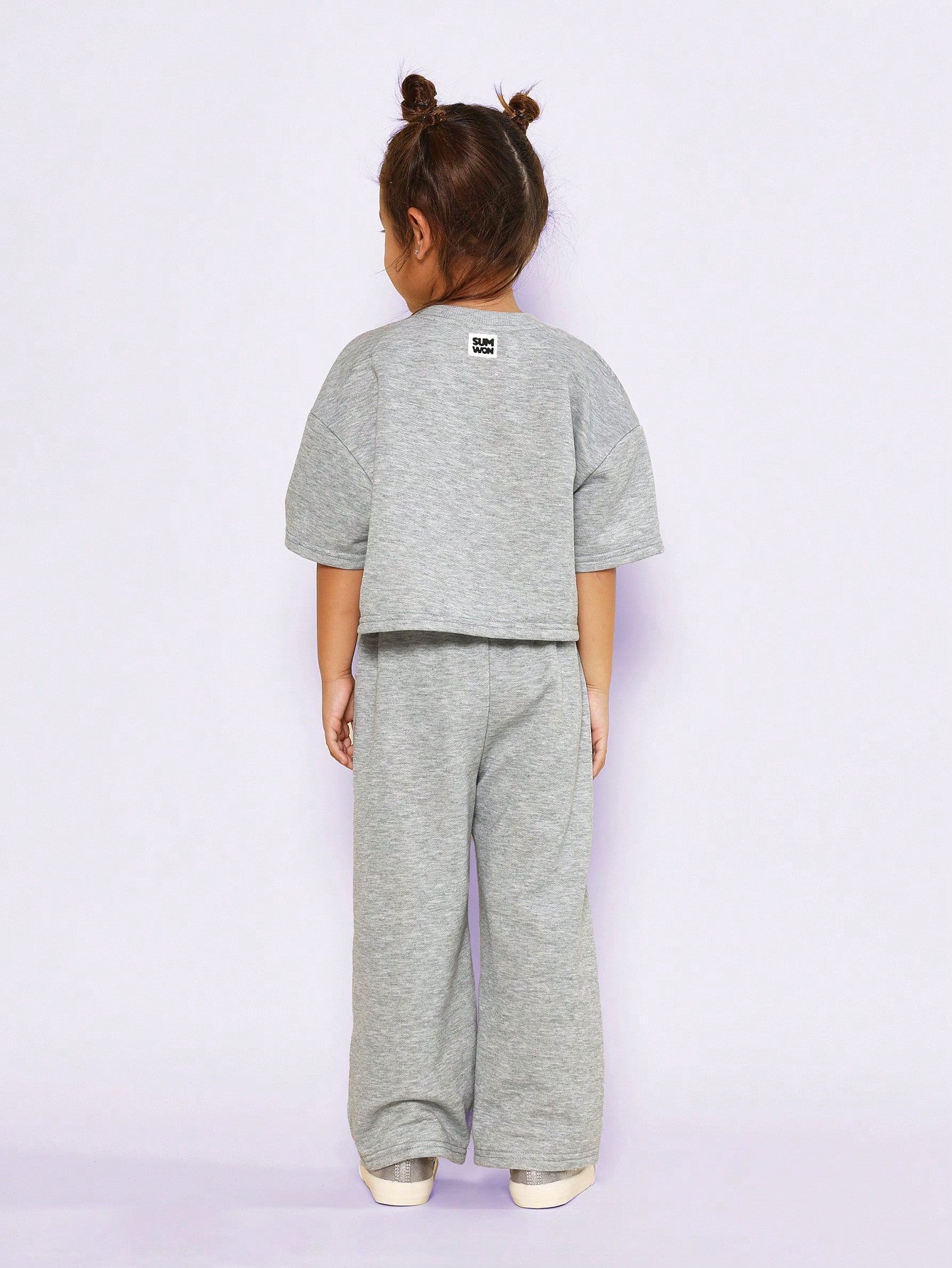 Young Girls Everyday Play Crop Shirt And Sweatpants 2 Piece Set