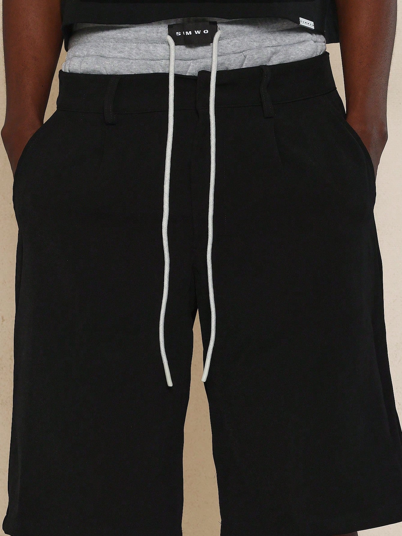 Double Waistband Short